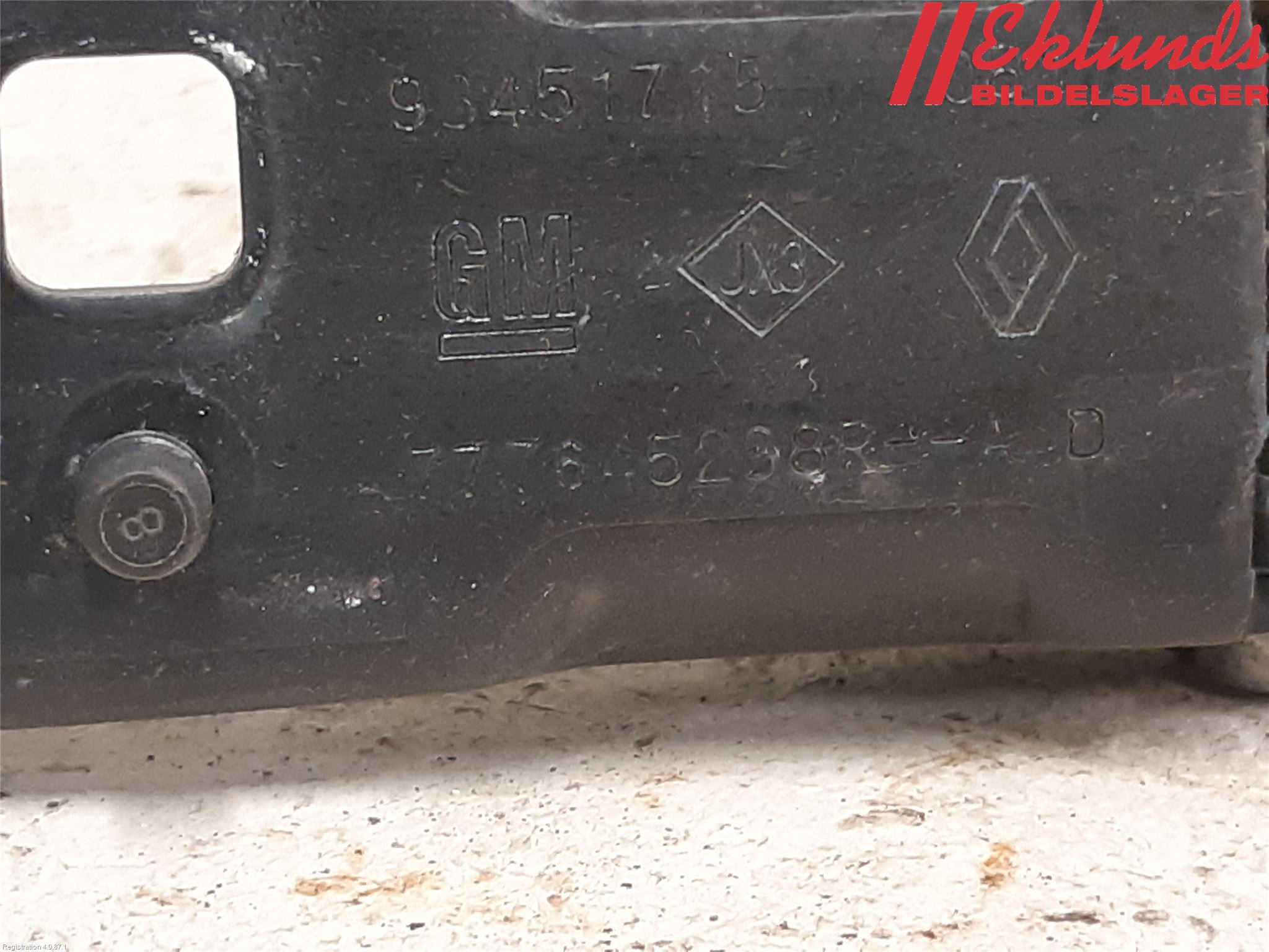 Renault TRAFIC/E-TECH 15- Skjutdörr Gångjärn-Rullar