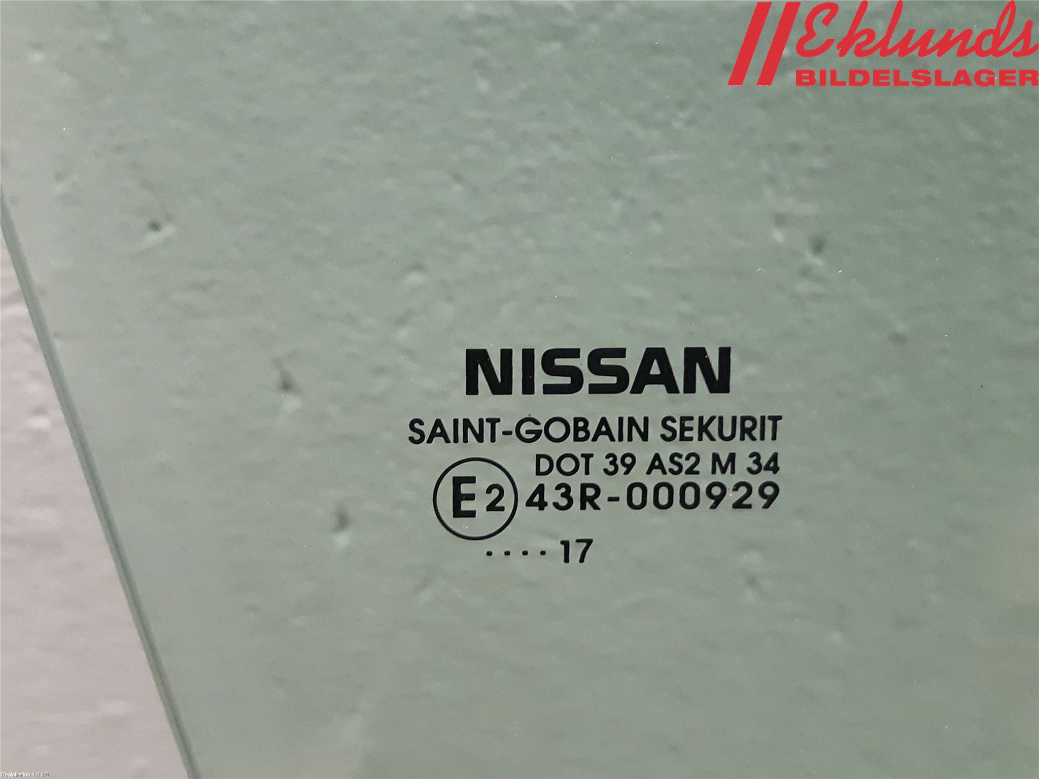 Nissan MICRA 17- Dörruta Fram Höger