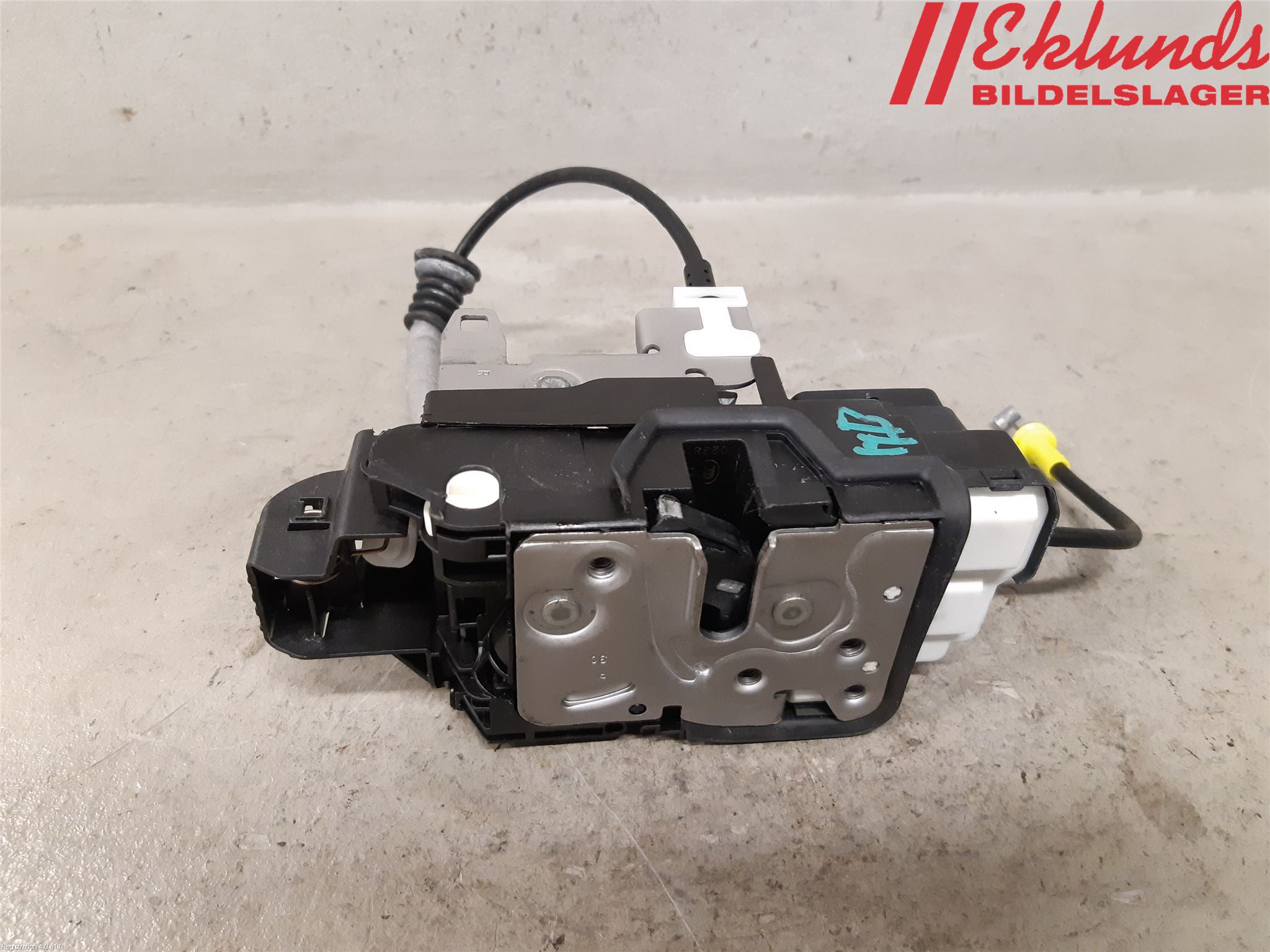 Volvo XC60 18- Låskista-Dörrlås