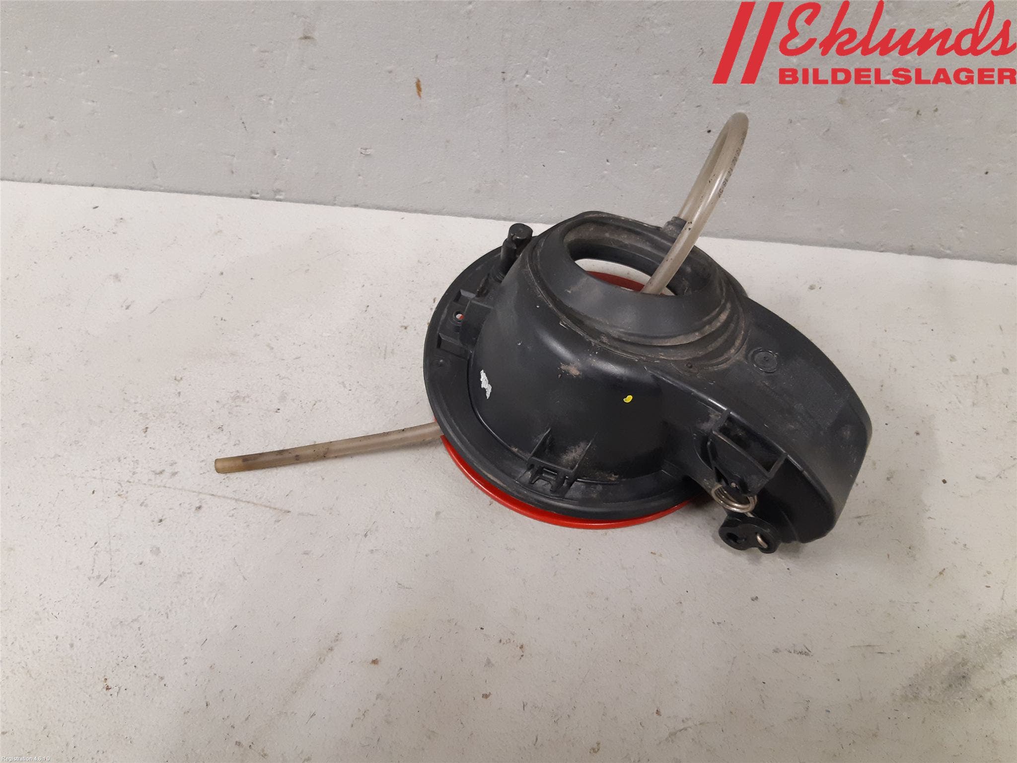 Volvo V40 12-19 Tanklucka