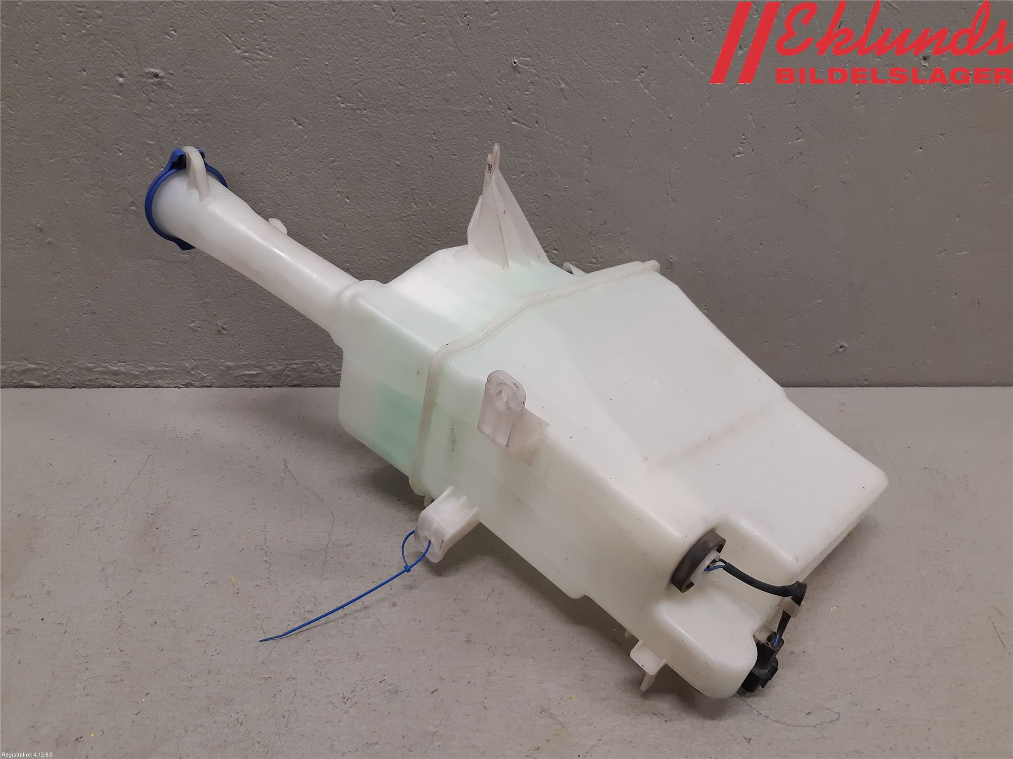 Kia CEED 12-18 Spolartank Vindruta-Strål