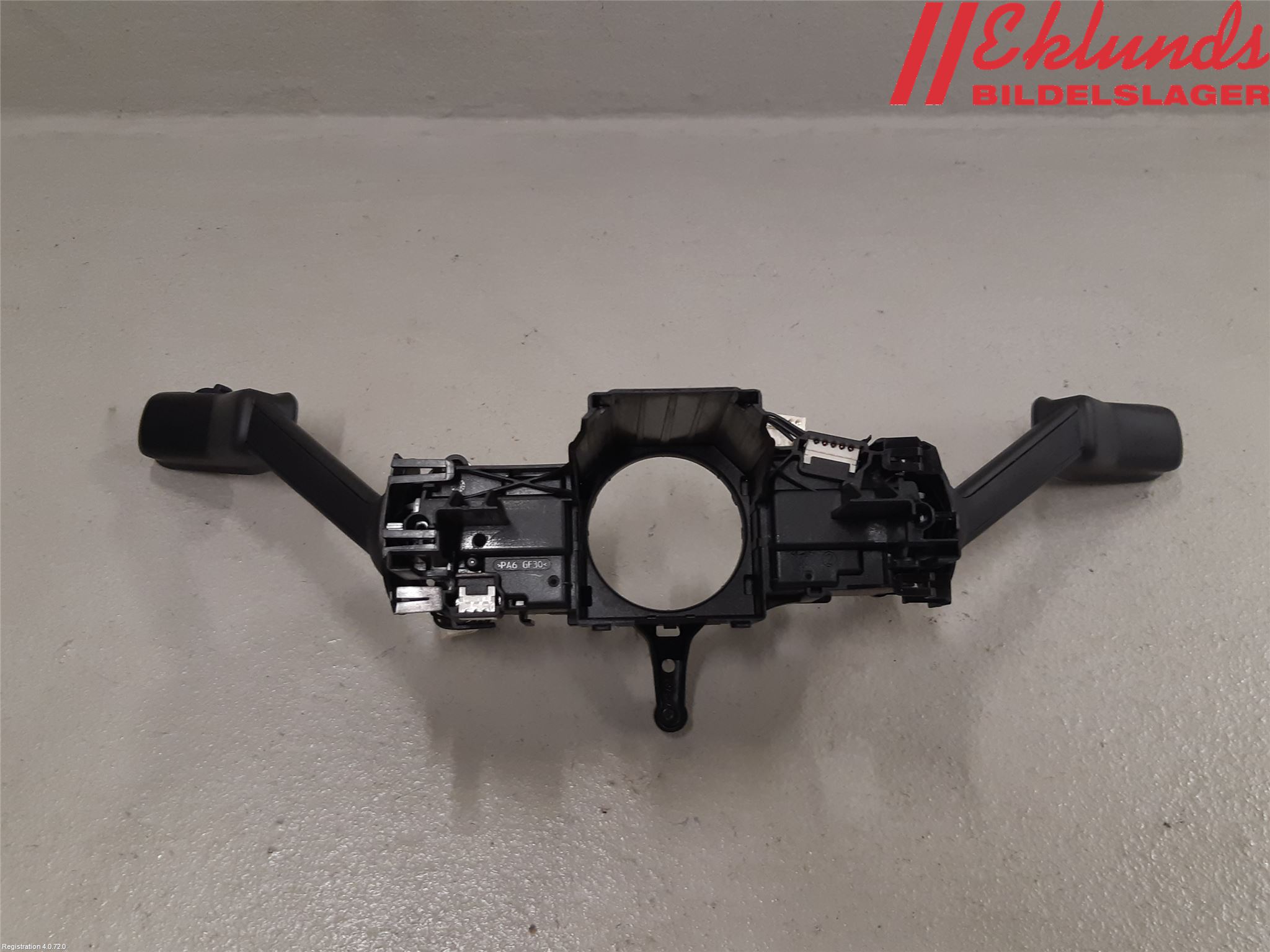 Volkswagen VW GOLF / E-GOLF VII 13-20 Spakcentral