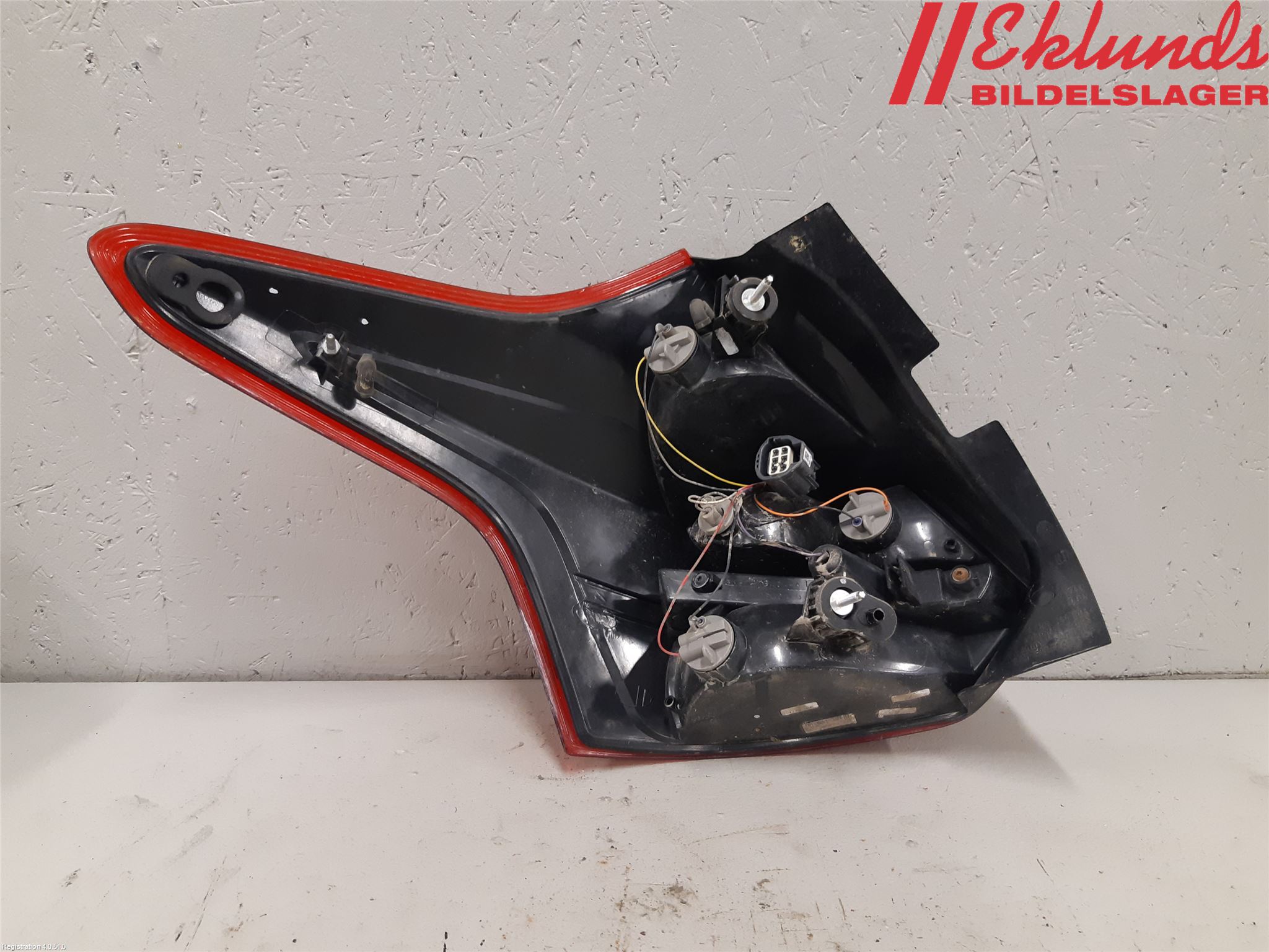 Ford FOCUS 11-14 Bakljus Höger