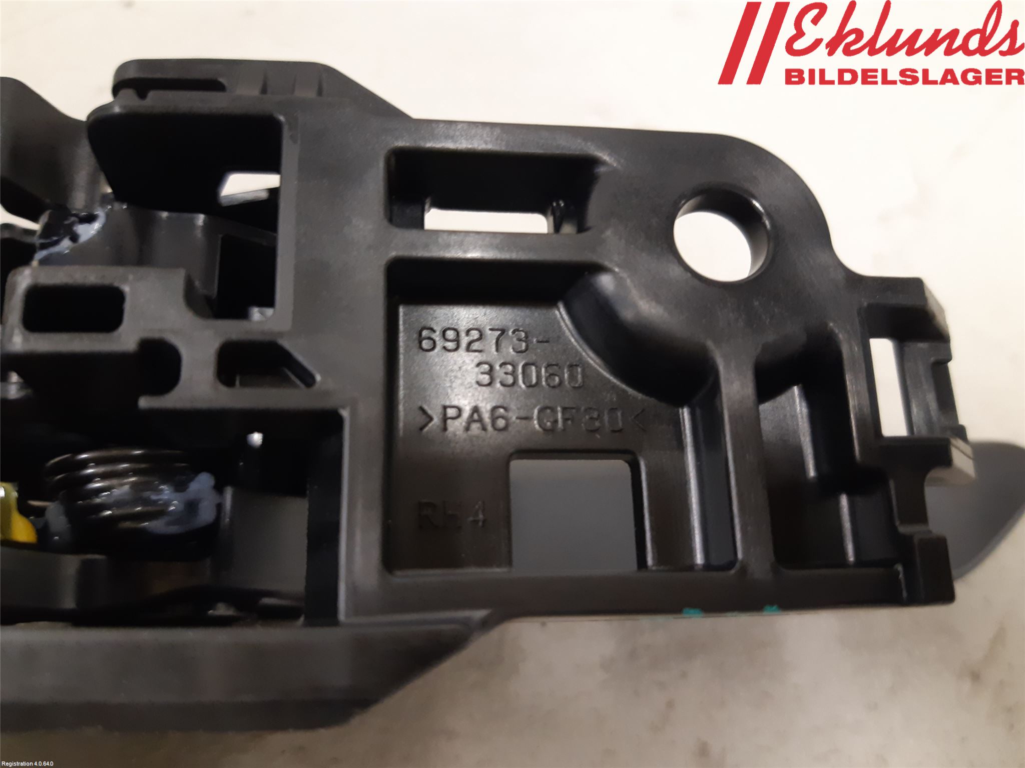 Toyota RAV4 19- Dörrhandtag Inre Hö