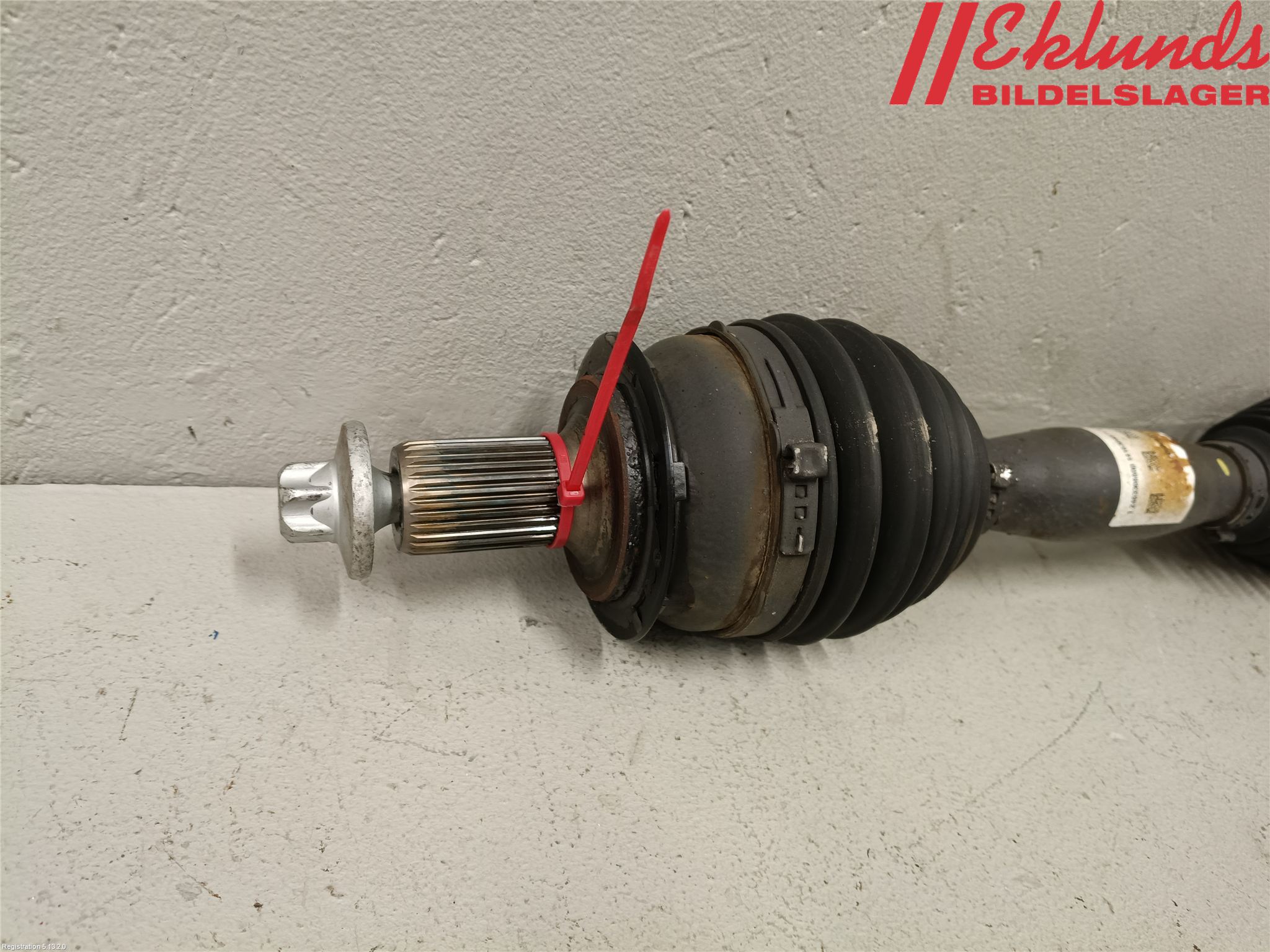 Mercedes-Benz MB A-KLASS (W176) 13-18 Drivaxel Fram Vänster