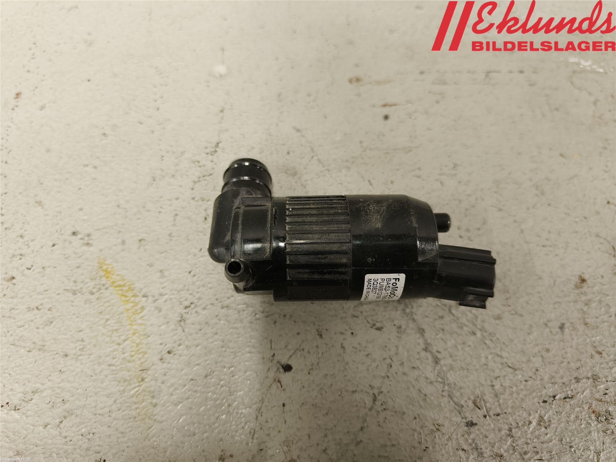 Ford TRANSIT/TOURNEO CONNECT 13-22 Spolarpump Vindruta