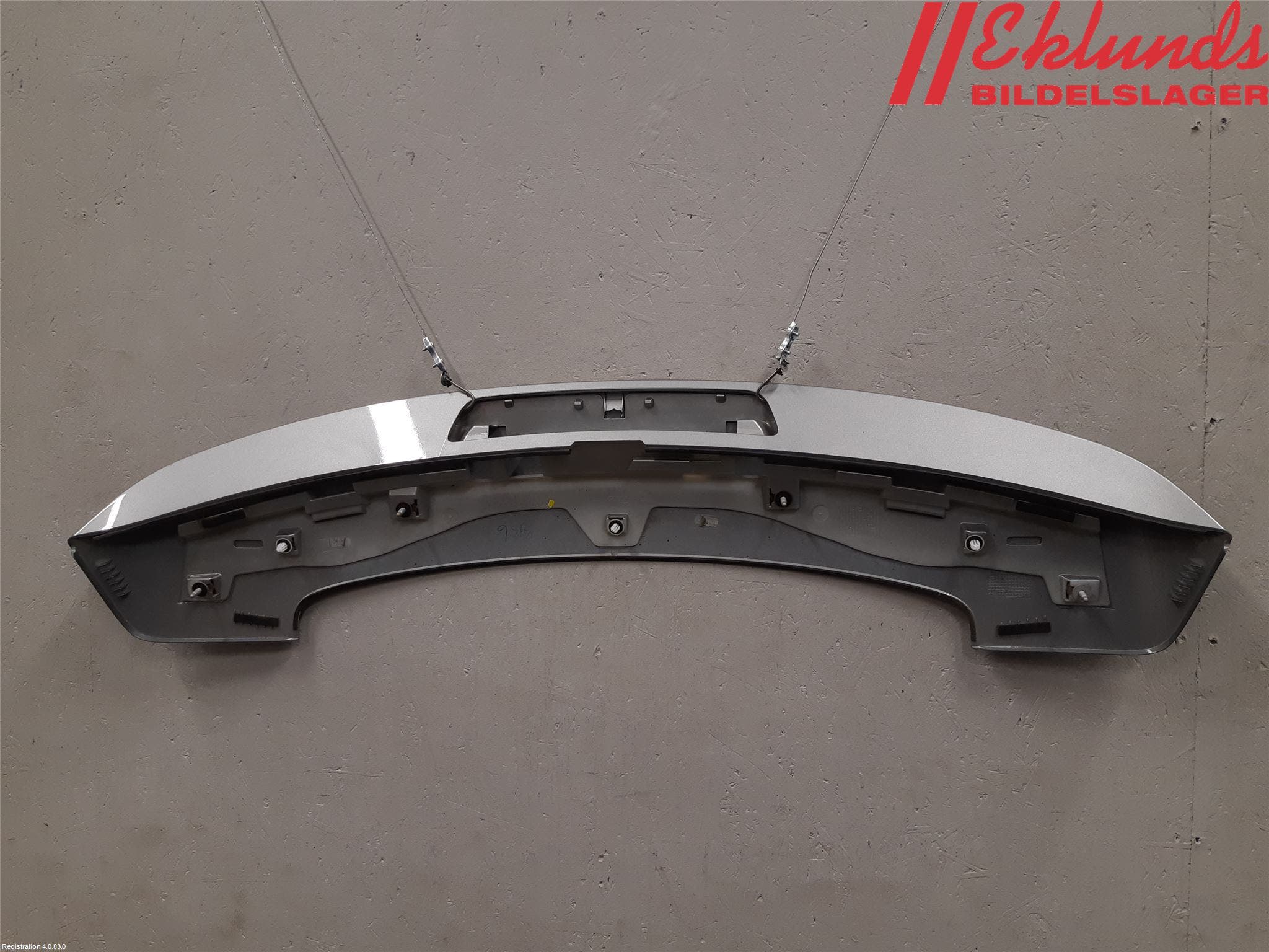 Toyota AVENSIS 16-18 Spoiler Baklucka