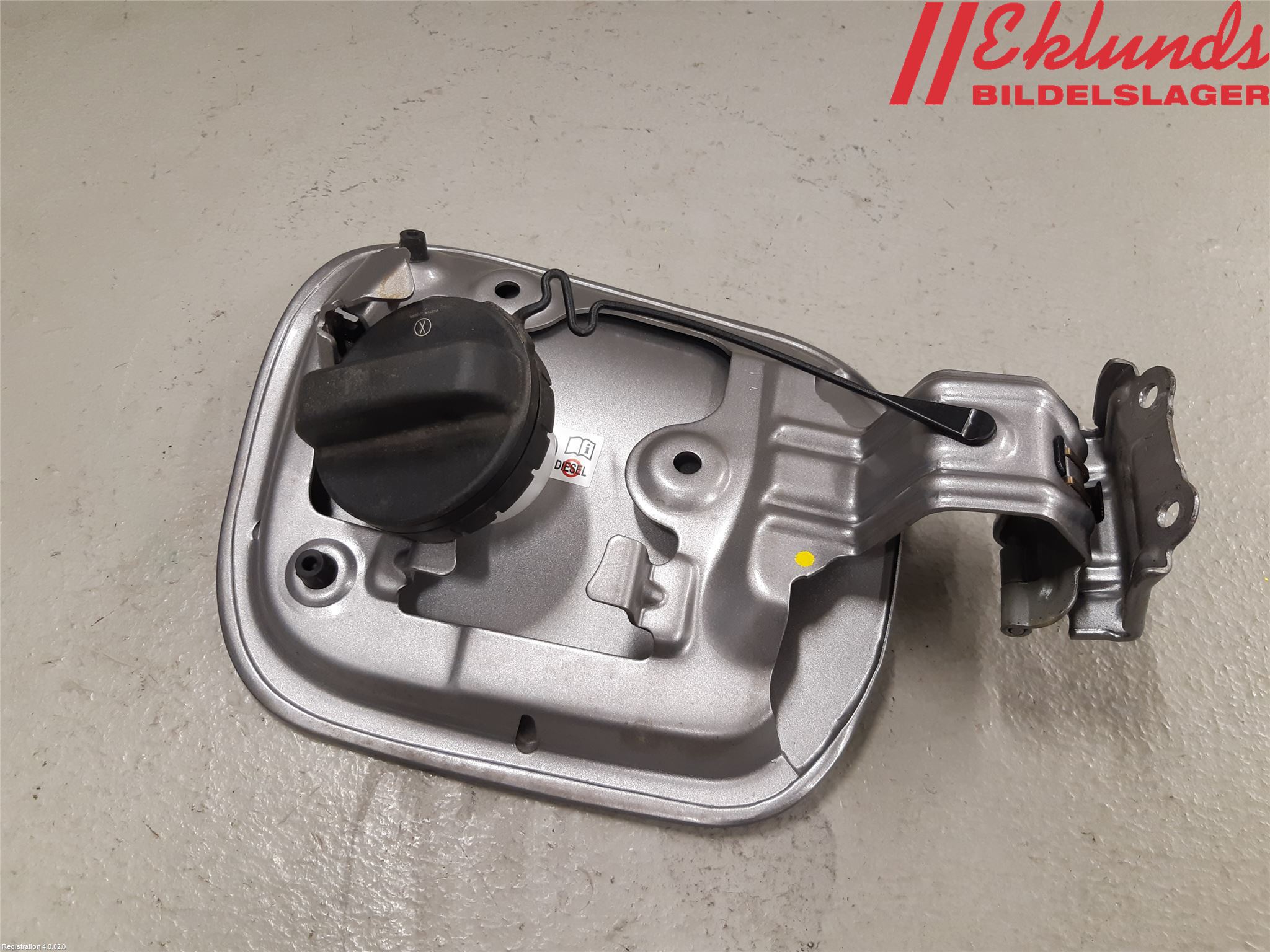 Toyota C-HR 16-23 Tanklucka