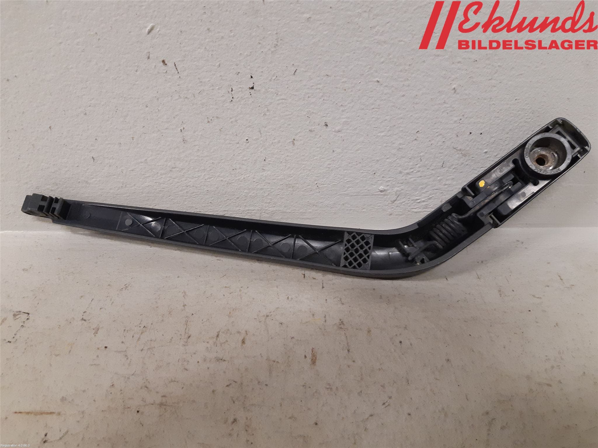 Toyota AURIS 07-09 Torkararm-Bakruta