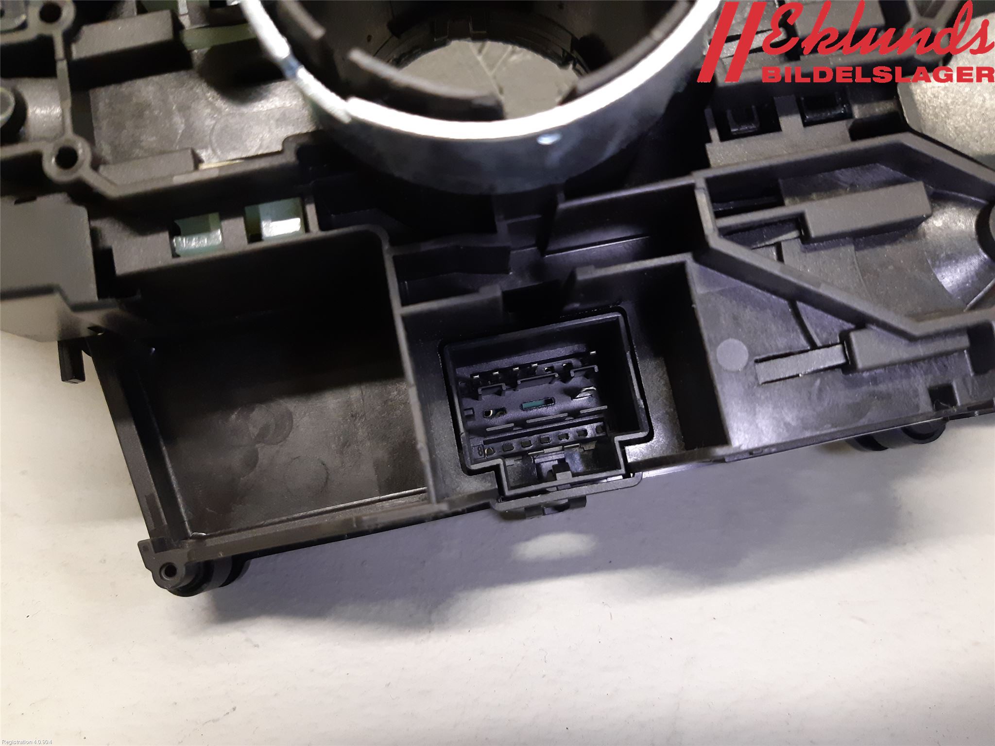 Audi A6 F2/C8 19- Spakcentral