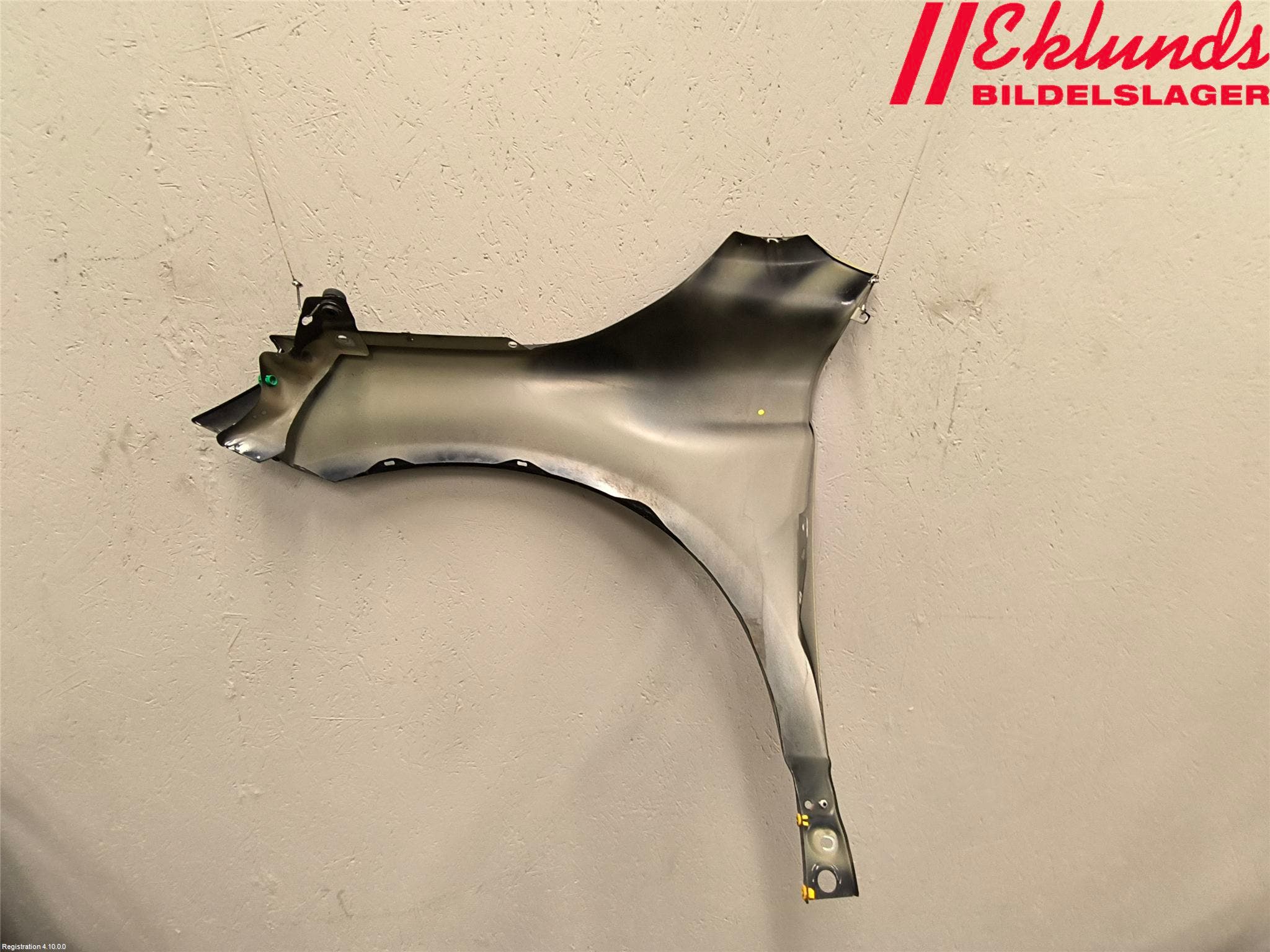 Volvo XC60 14-17 Skärm Fram Höger