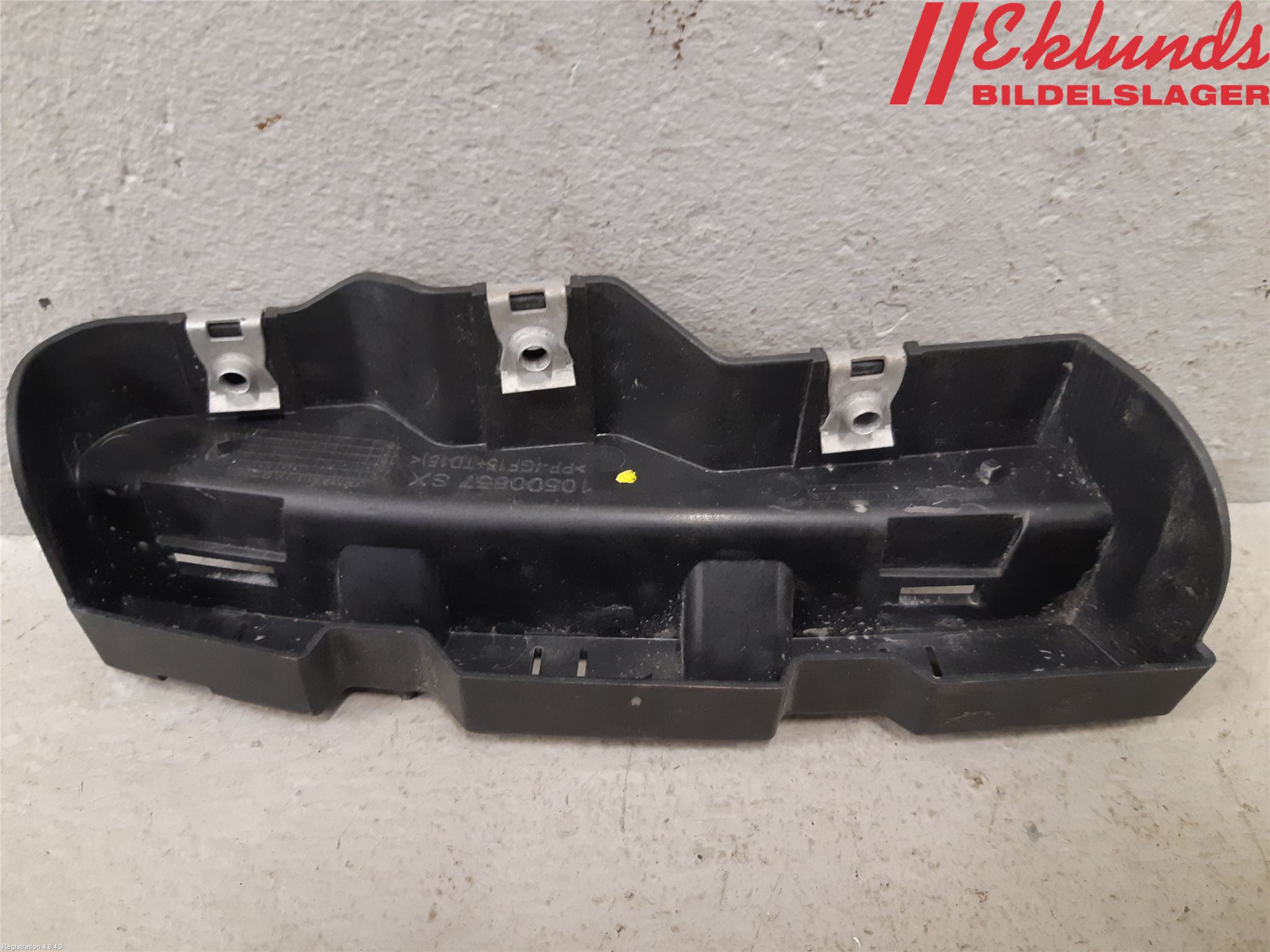 Fiat DOBLO CARGO Strålkastarsarg Vänster