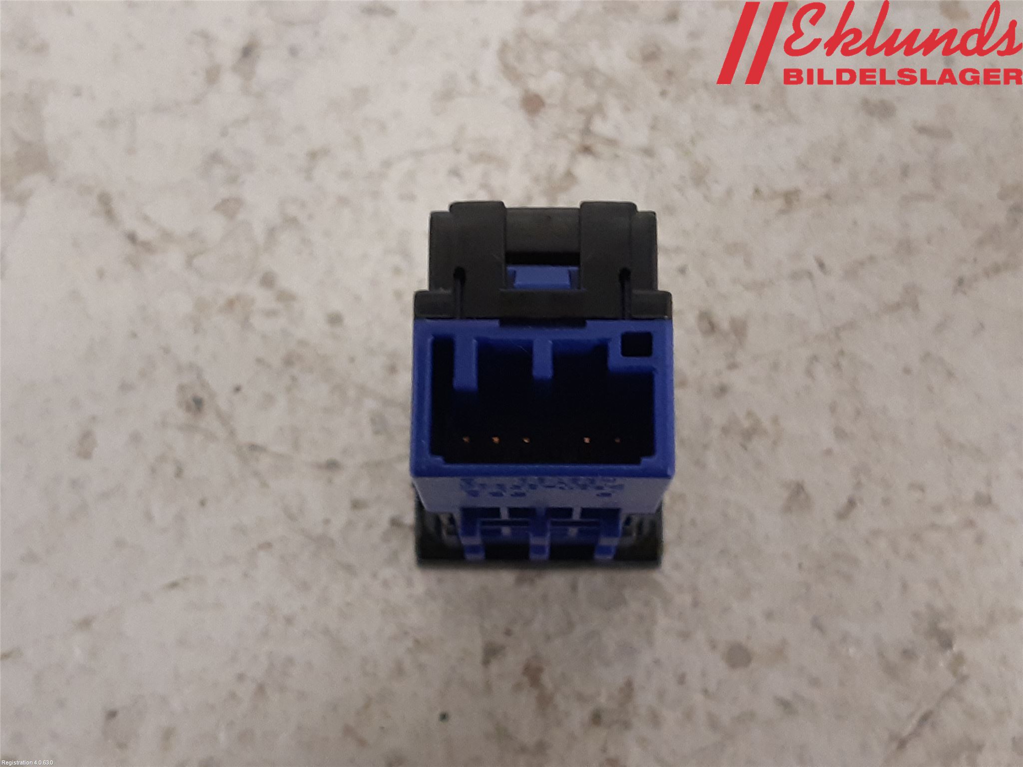 Toyota COROLLA 19- Strömställare Övrigt