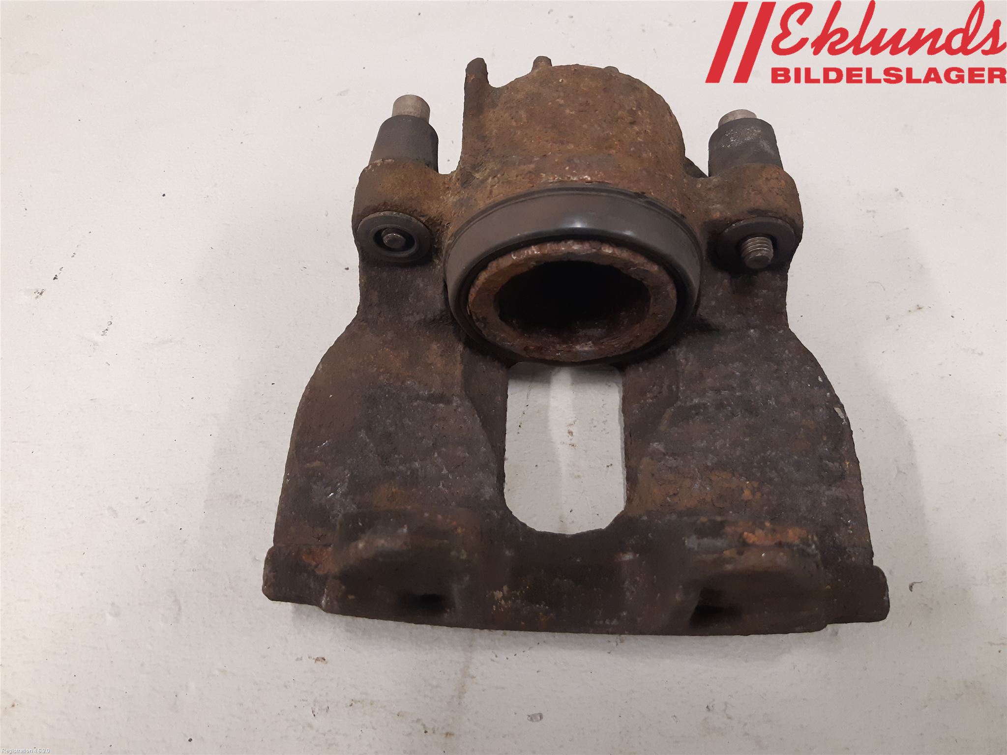 Volvo V70 00-04 Bromsok Fram Höger