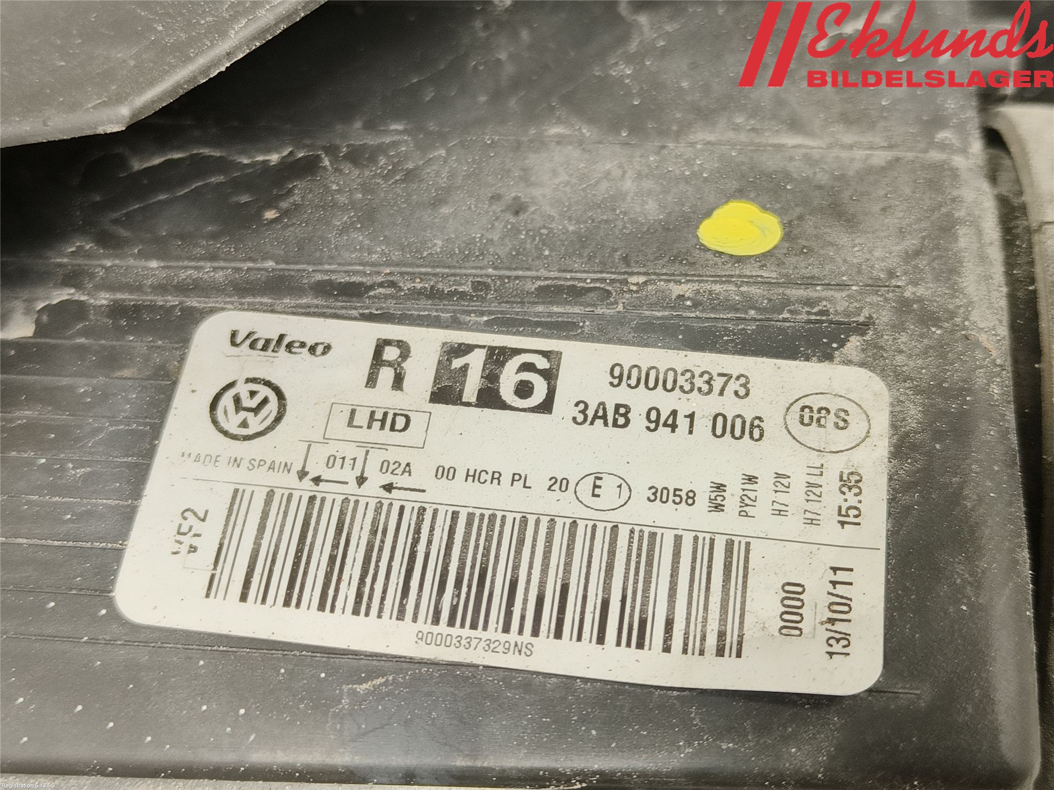 Volkswagen VW PASSAT 11-14 Strålkastare Höger