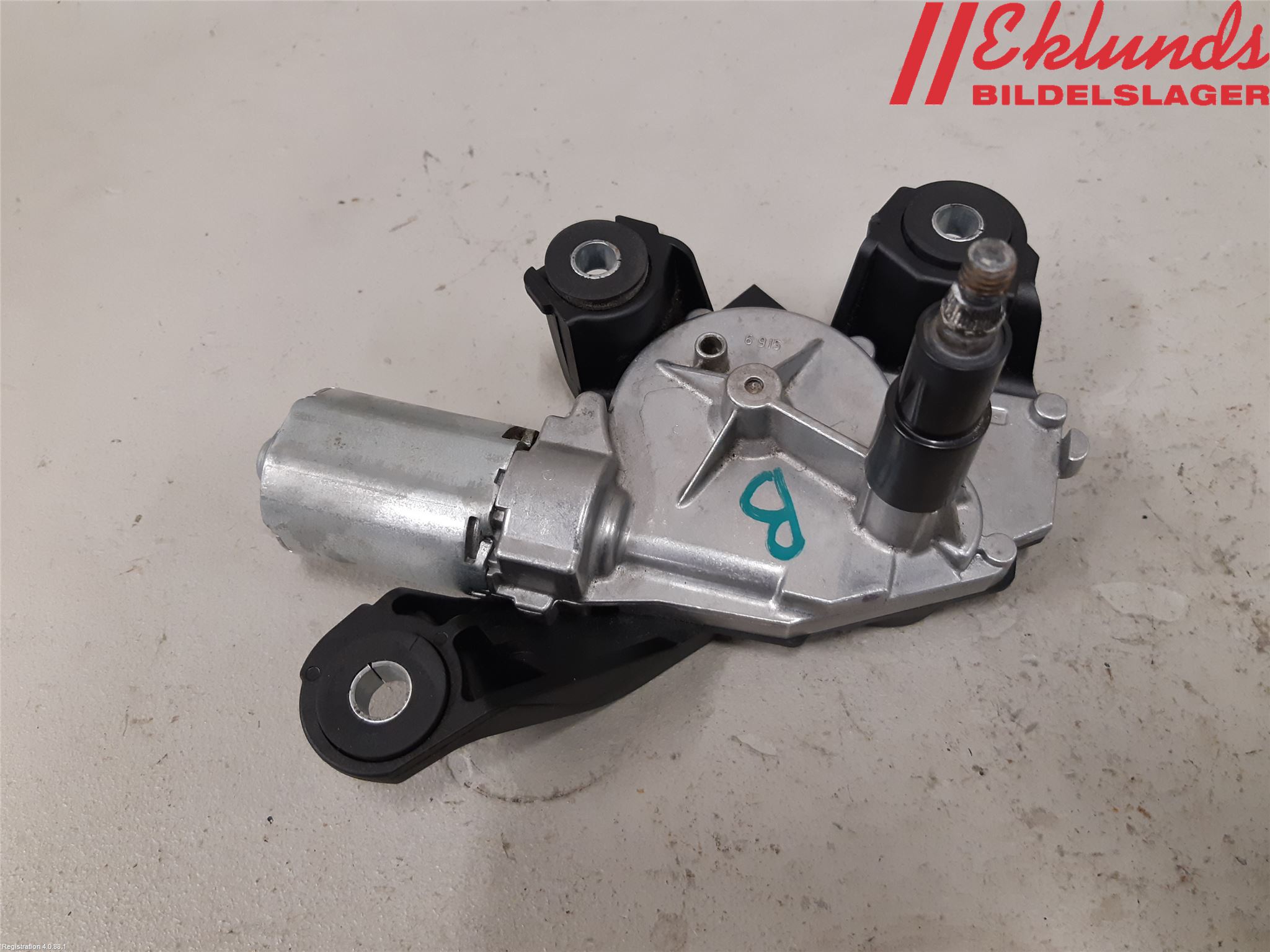 Nissan QASHQAI+2  10-14 Torkarmotor Baklucka