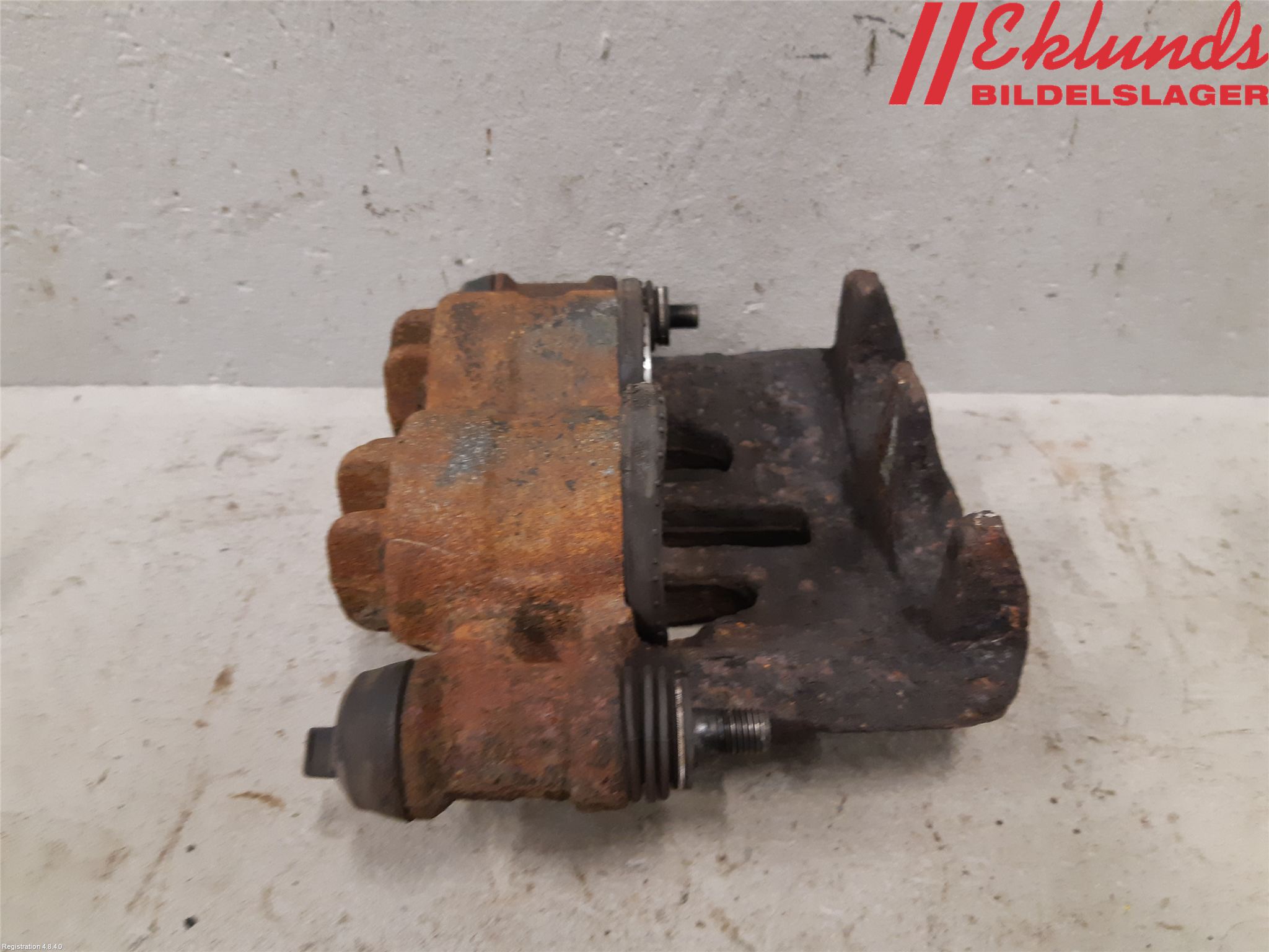 Renault MASTER III  10-14 Bromsok Fram Höger