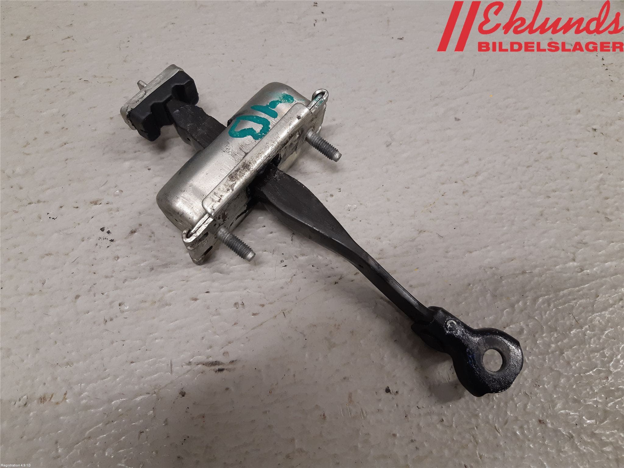 Ford KUGA 17-19 Dörrstopp