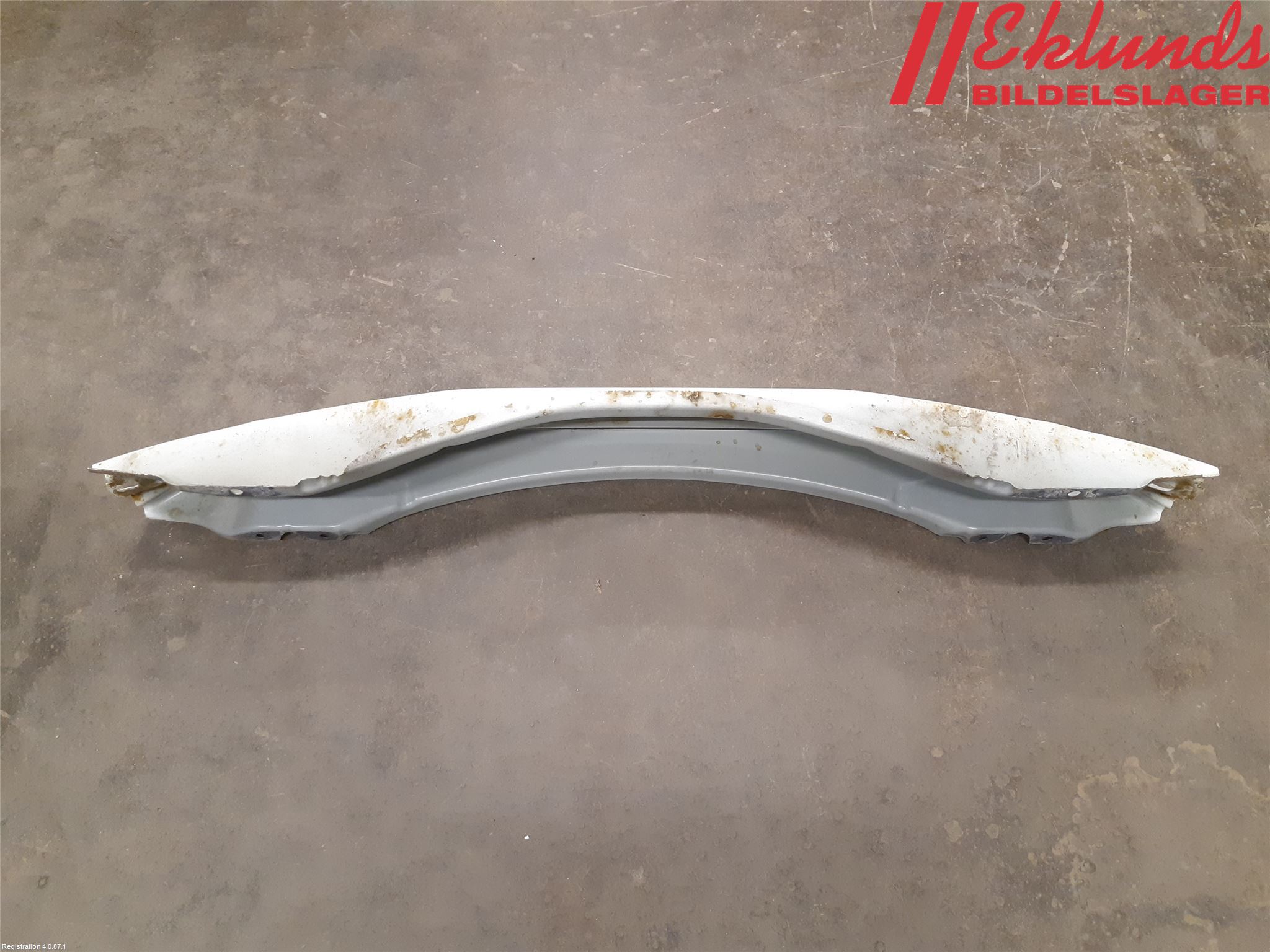 Volvo V60 11-13 Stötfångarbalk Bak