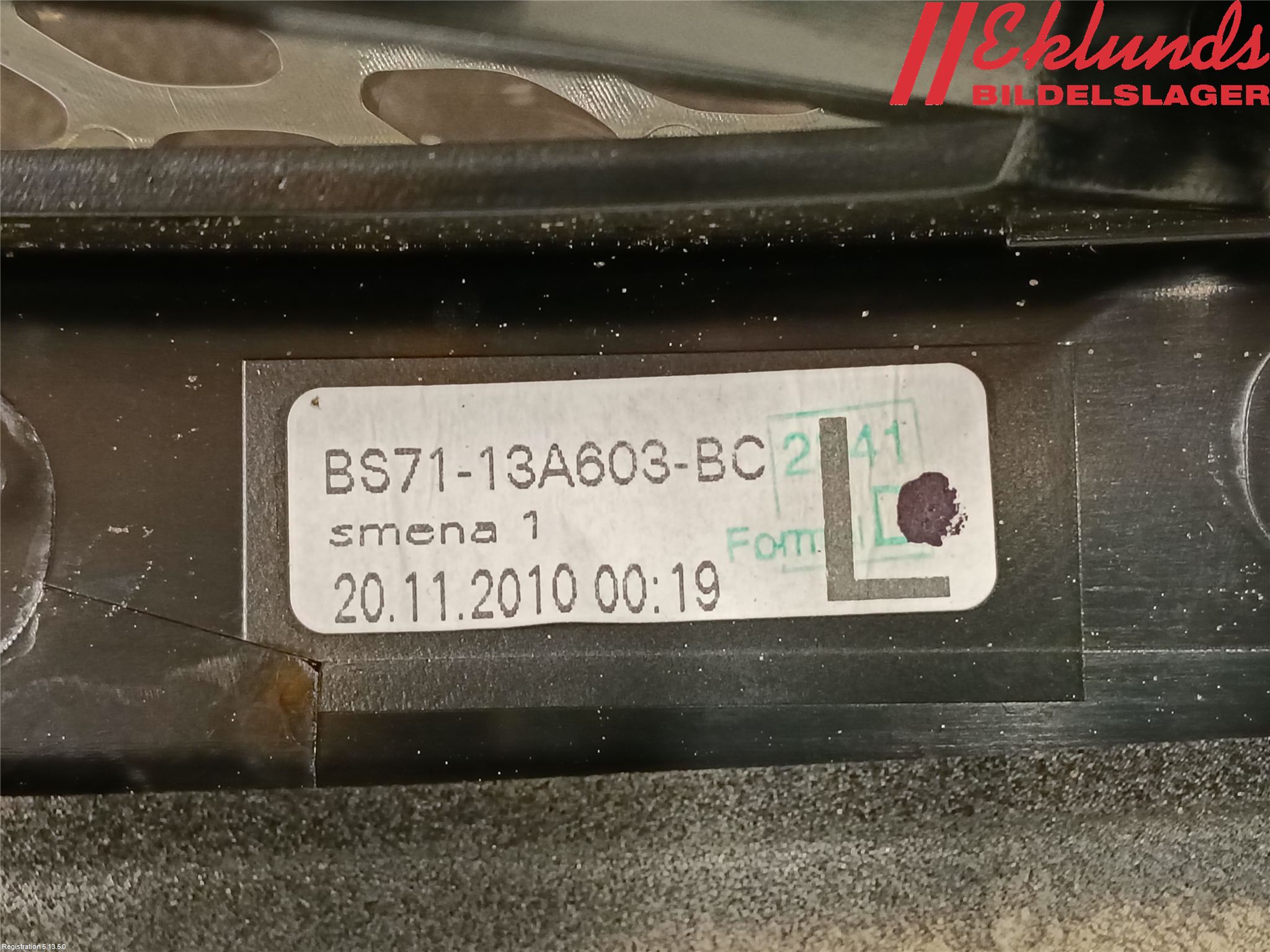 Ford MONDEO 07-15 Bakljus Lucka Vä
