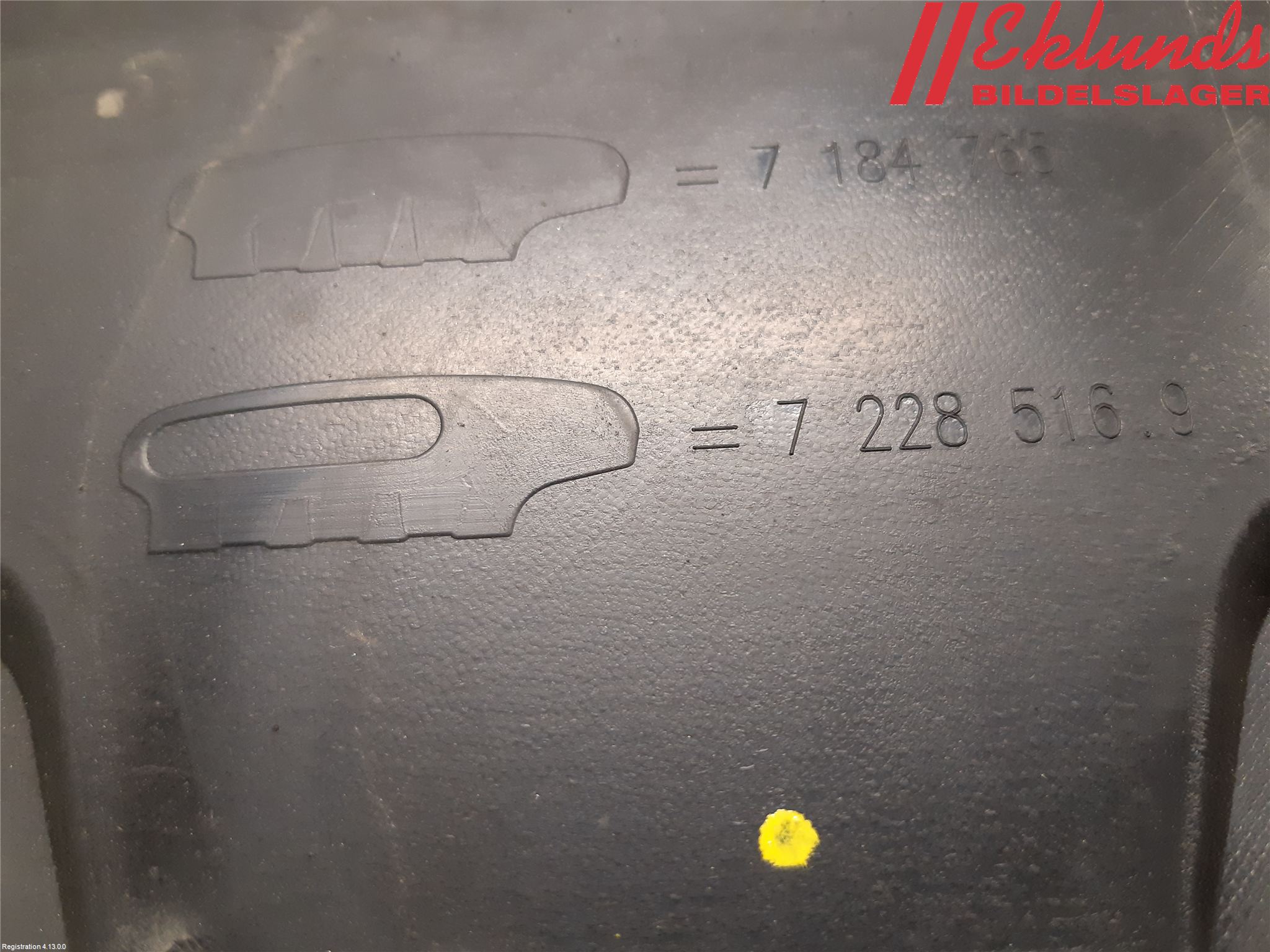 BMW 5 F10/F11/F18 09-17 Stötfångardel Bak Mitt