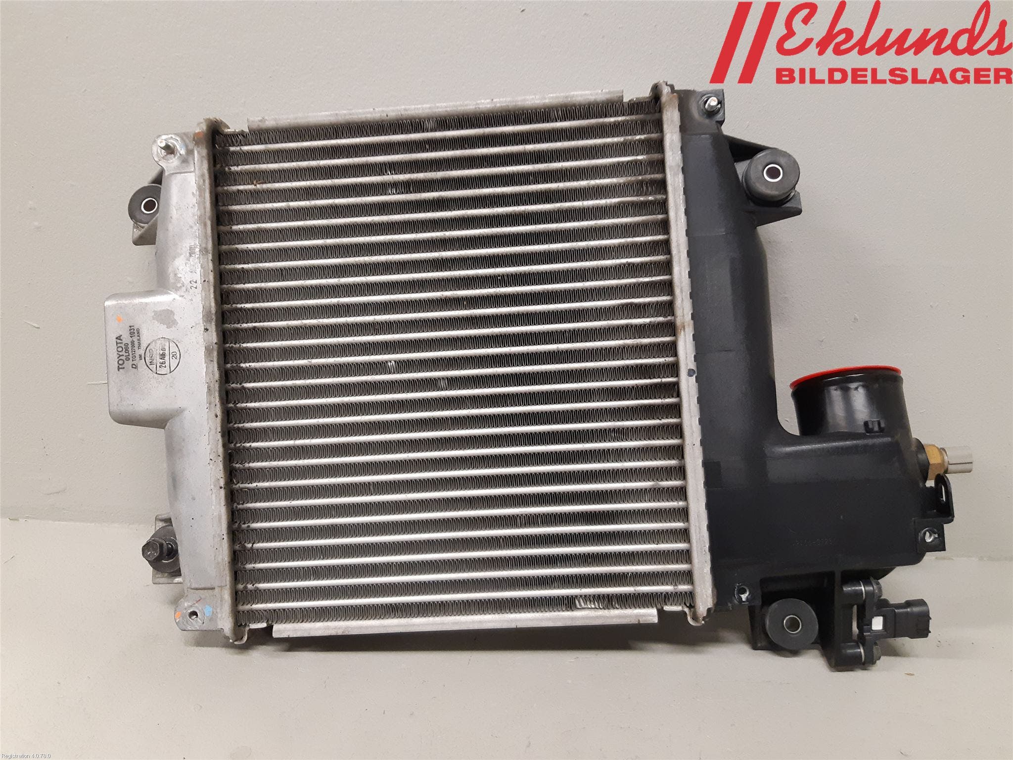 Toyota HILUX 05-16 Laddluft-Intercooler Kyl