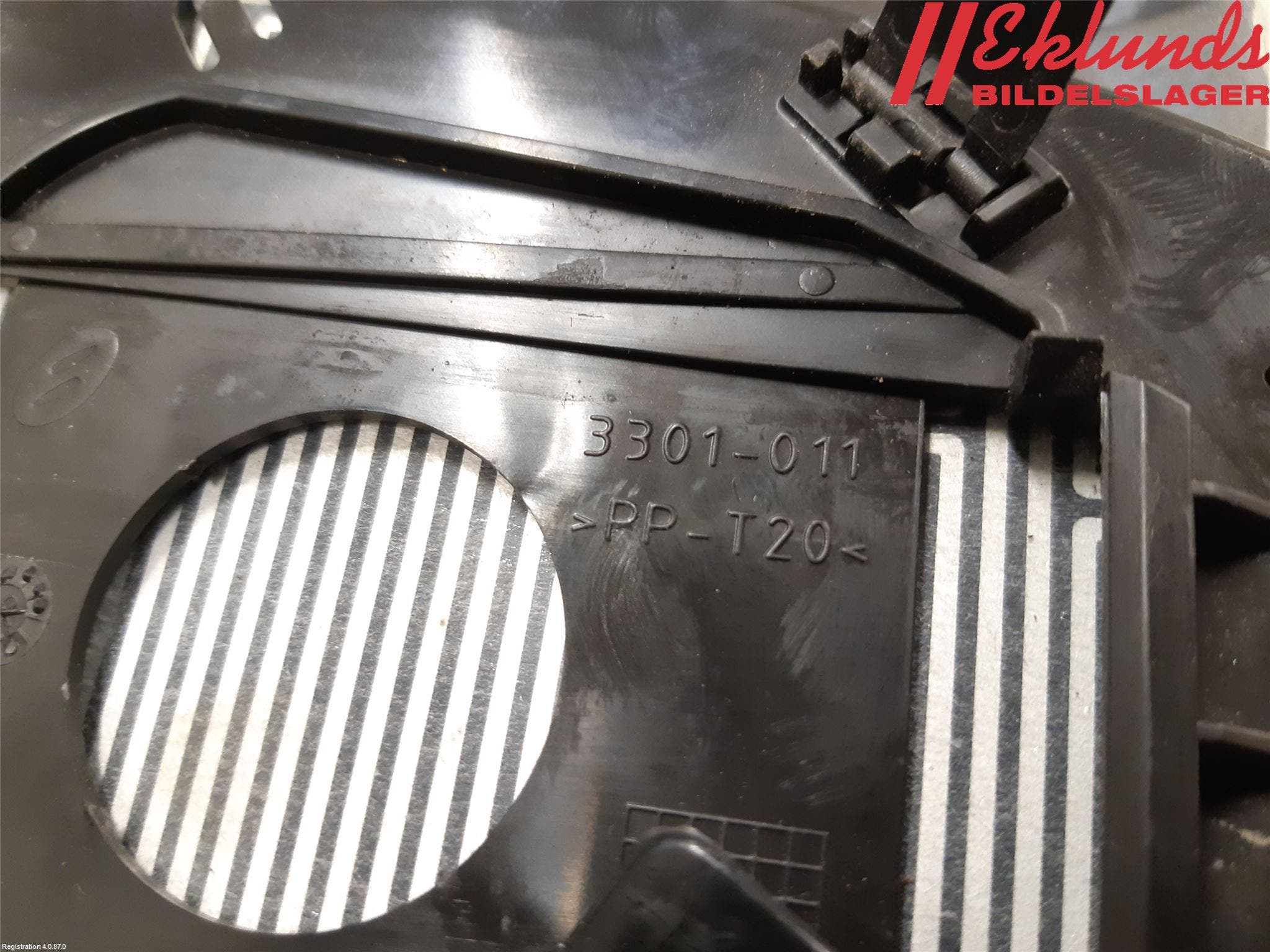 Toyota AVENSIS 09-15 Spegelglas Vä