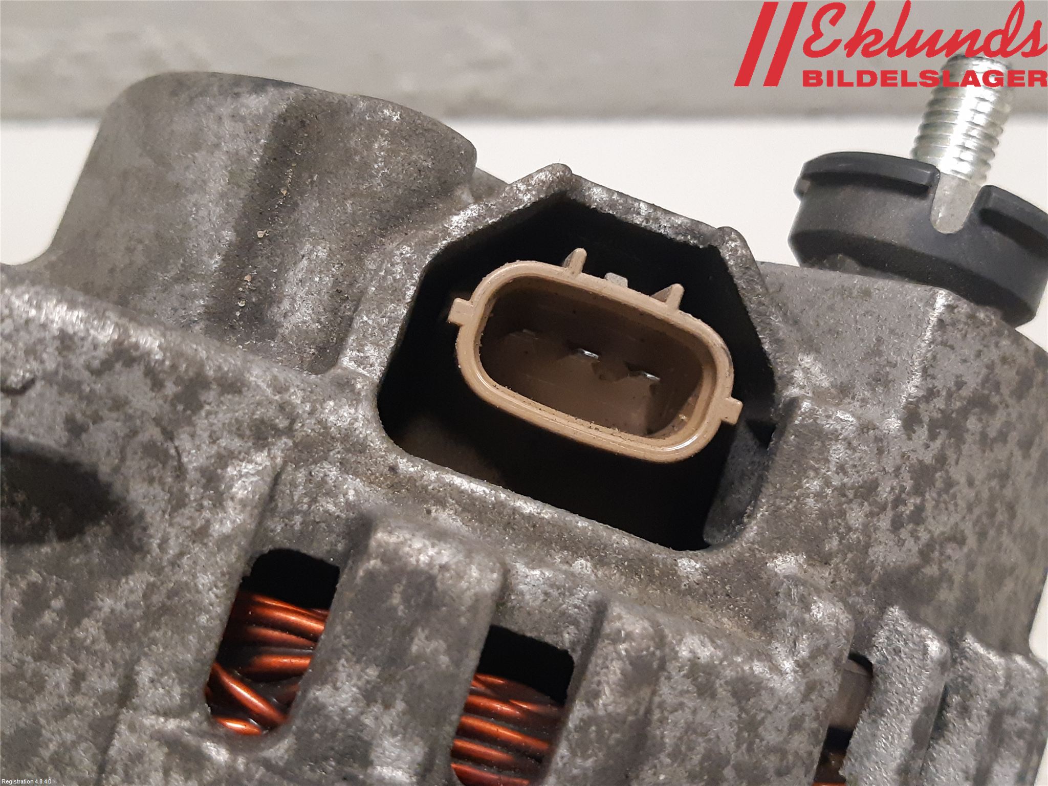 Nissan QASHQAI+2  10-14 Generator