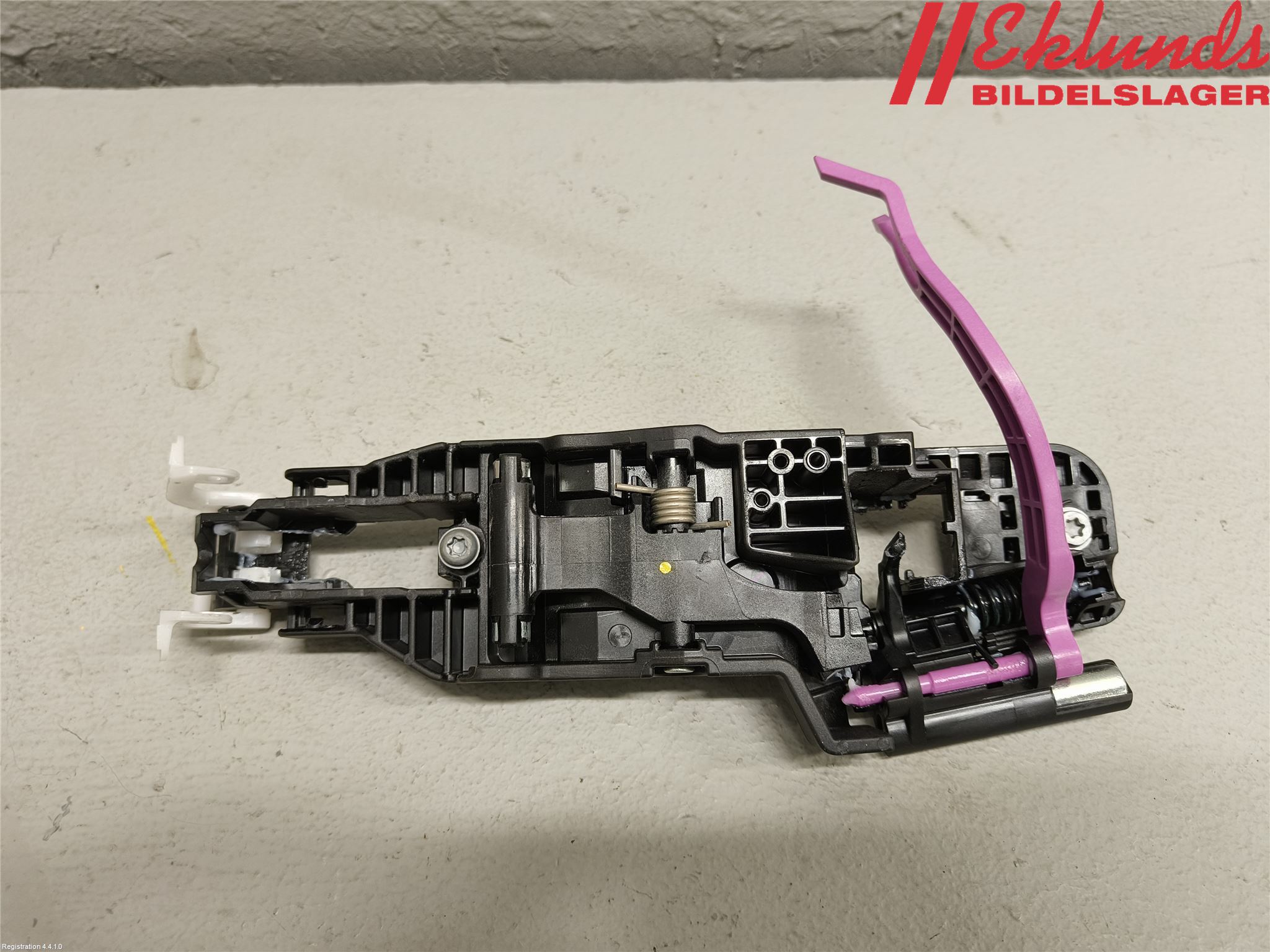 Toyota bZ4X EA10 22- Dörrhandtag Yttre Vä