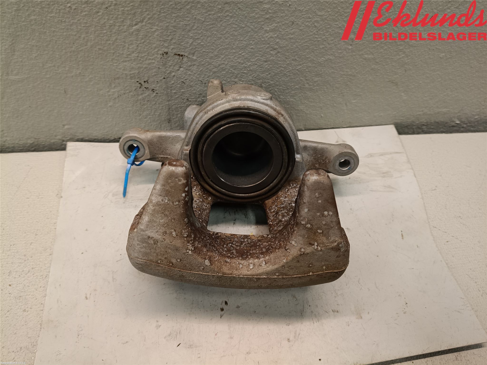 BMW i3 I01 13-22 Bromsok Fram Höger