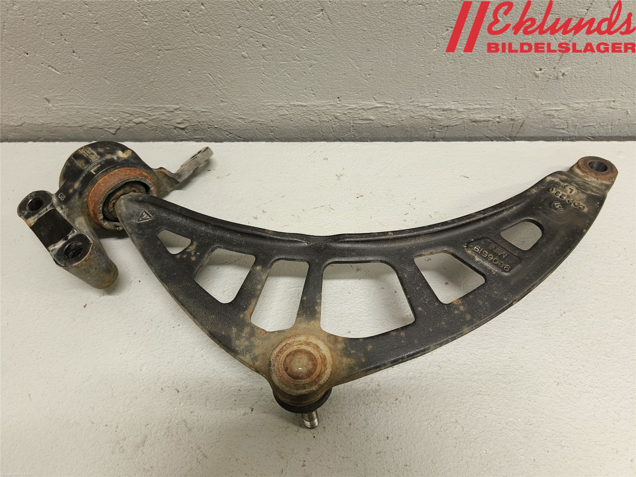 Mini COUPE R56 05-14 Bärarm Fram Undre Vä