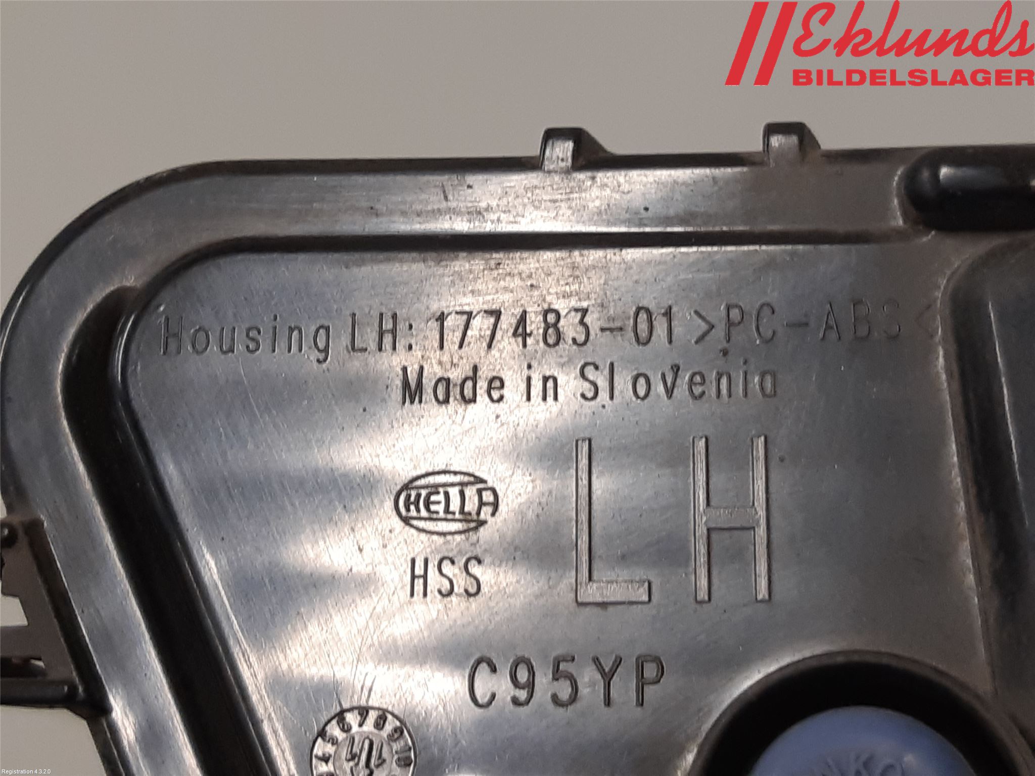 Ford MONDEO 07-15 Positionsljus Fram Vä