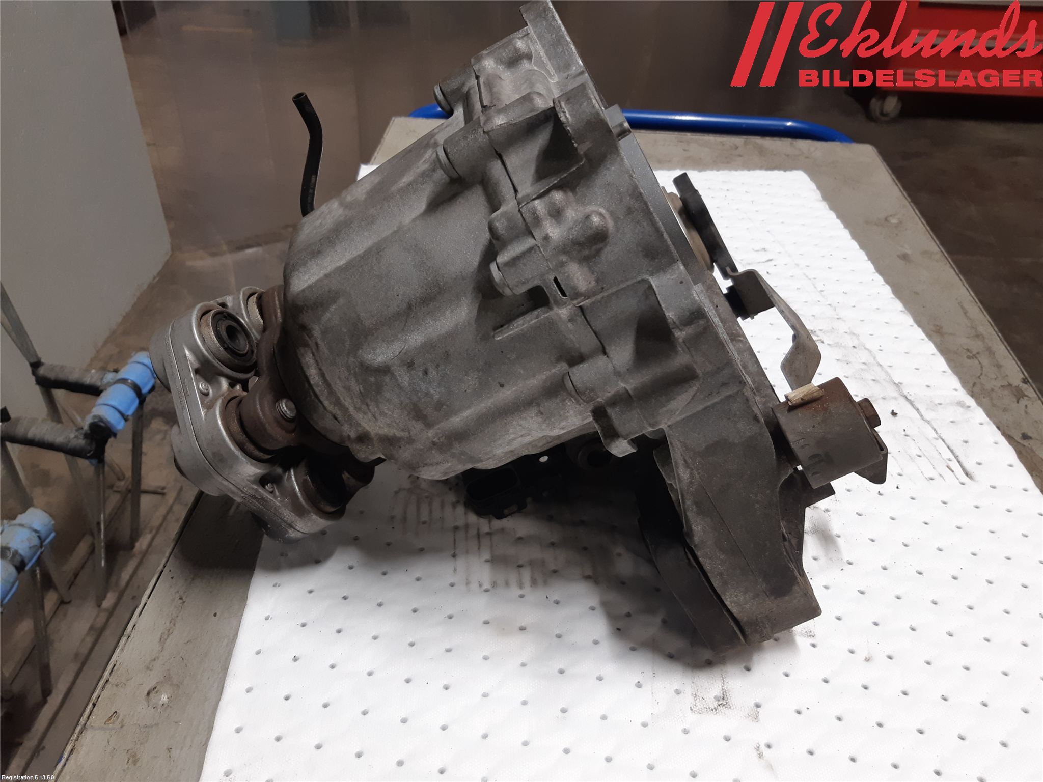BMW 5 F10/F11/F18 09-17 Växel Fördelningslåda