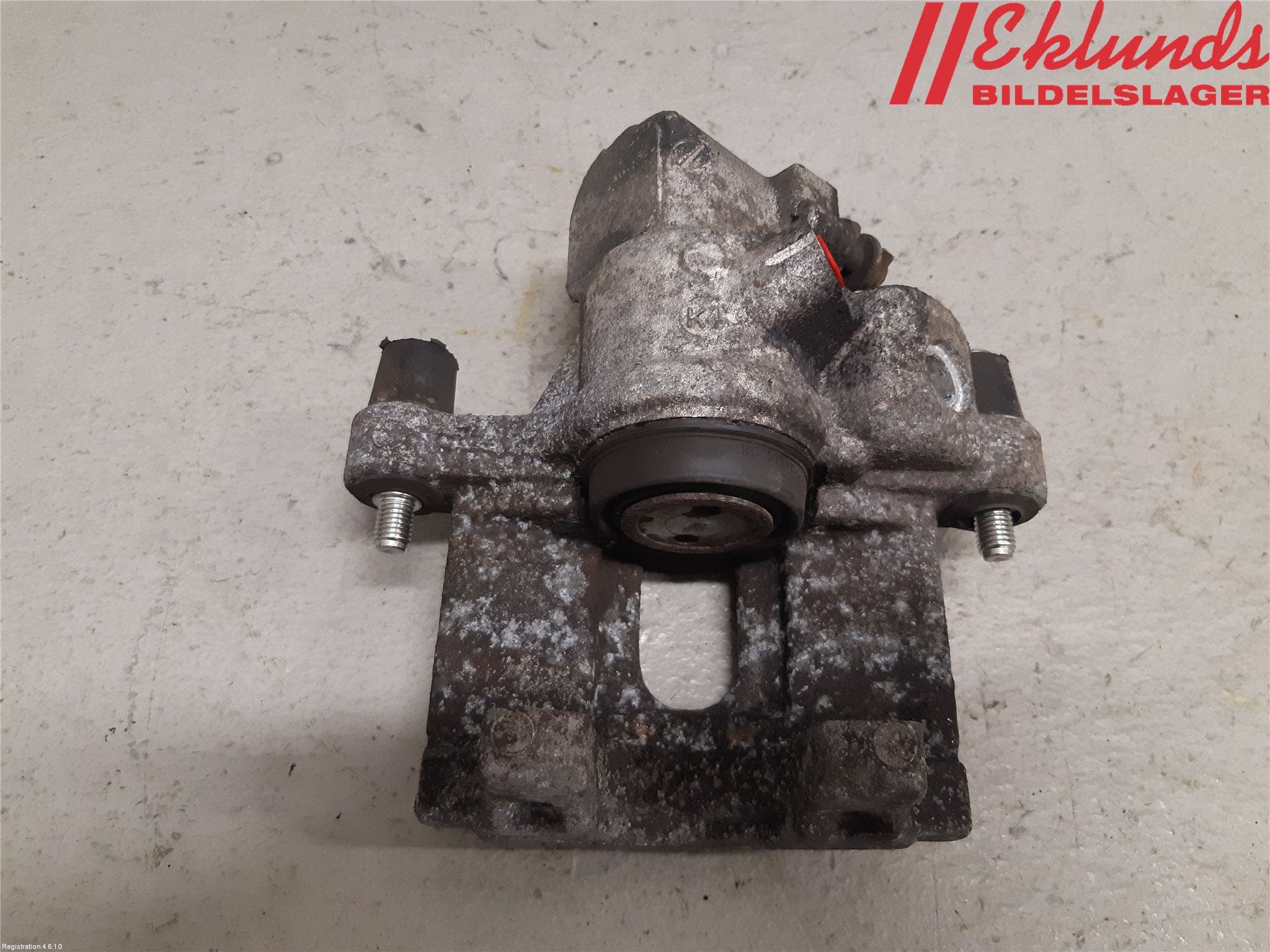 Volvo V40 12-19 Bromsok Bak Vänster