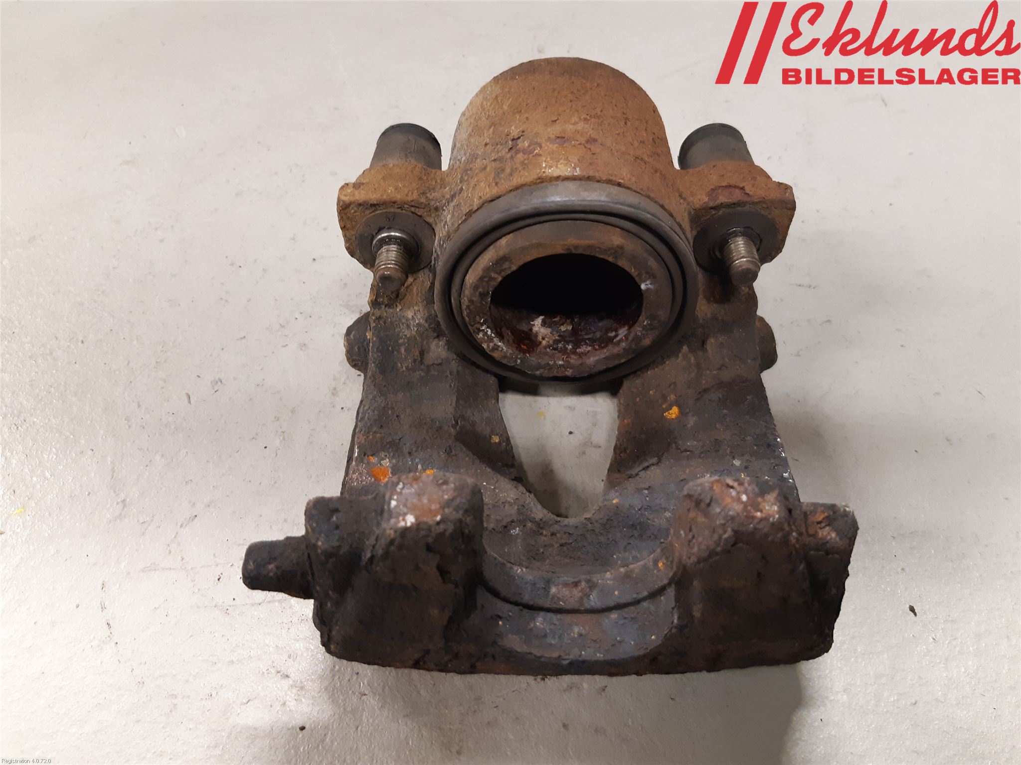 Volkswagen VW CADDY 11-15 Bromsok Fram Höger