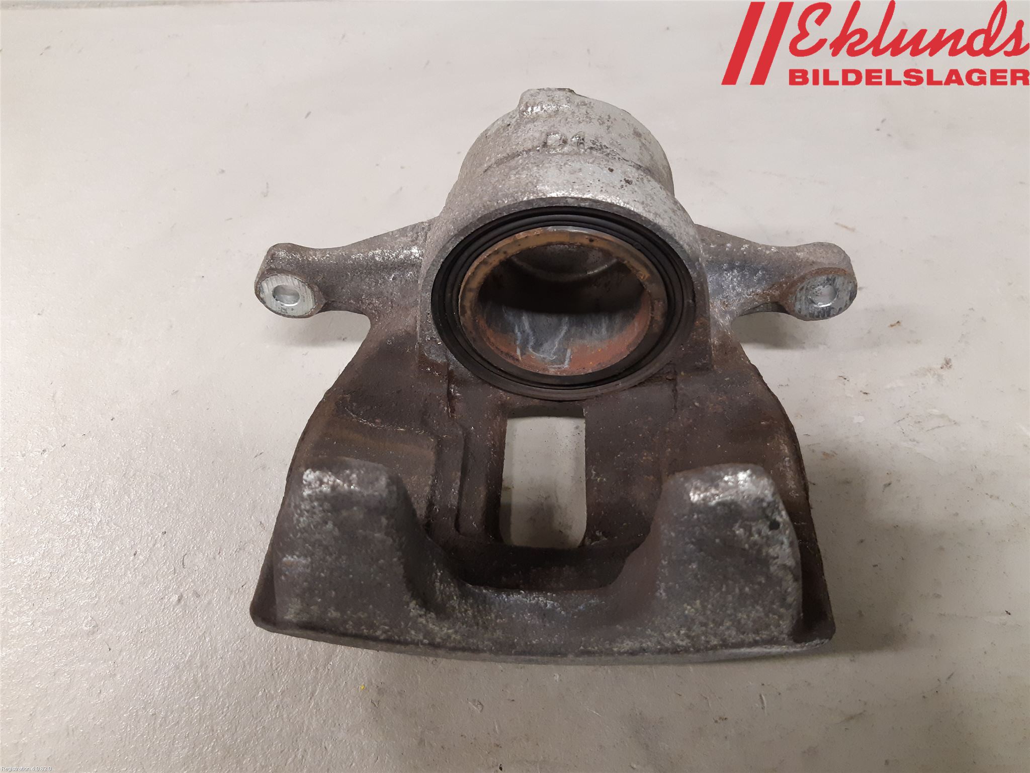 Toyota C-HR 16-23 Bromsok Fram Vänster