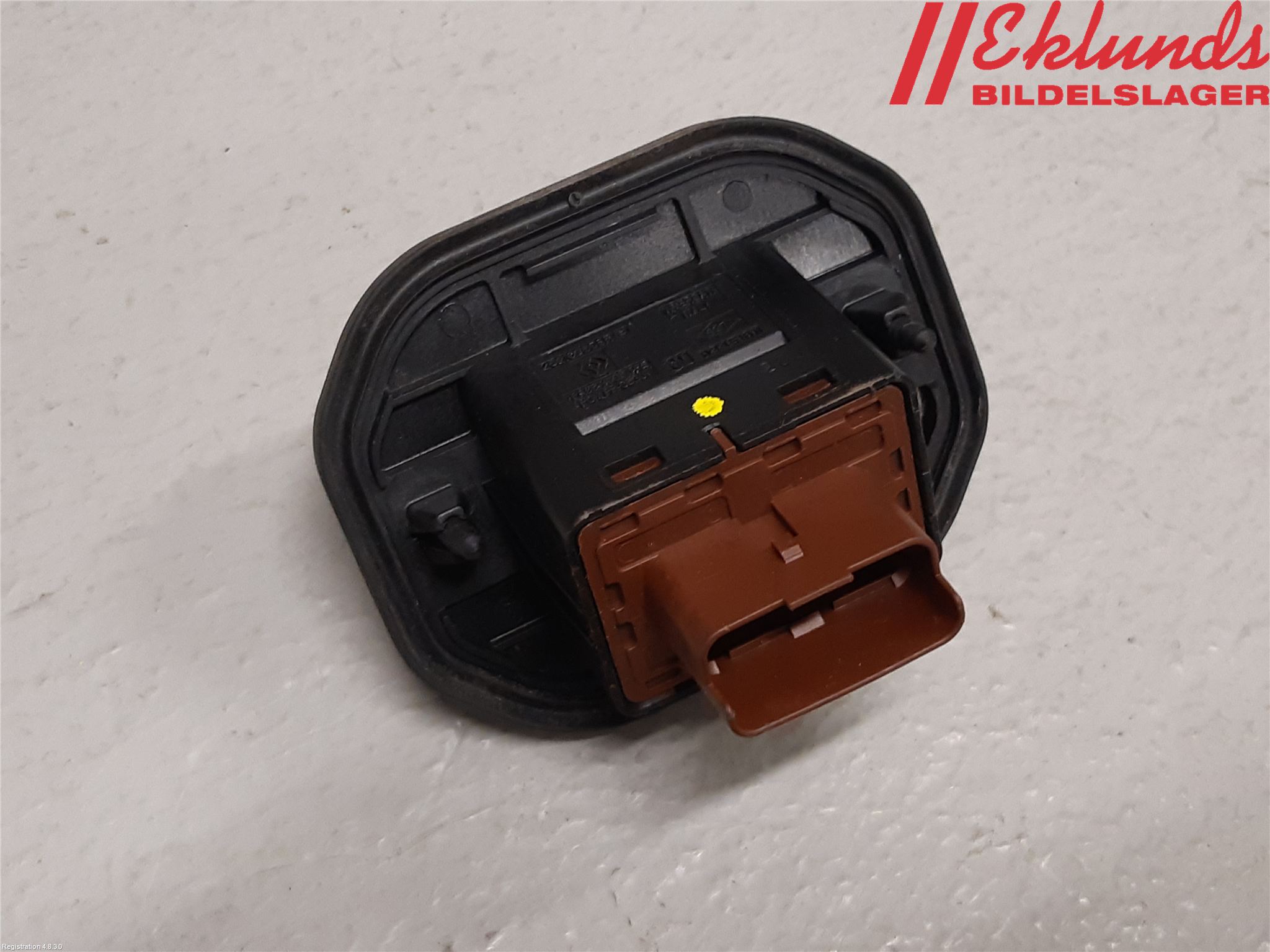 Fiat TALENTO 16- Centrallåskontakt Vid Lås