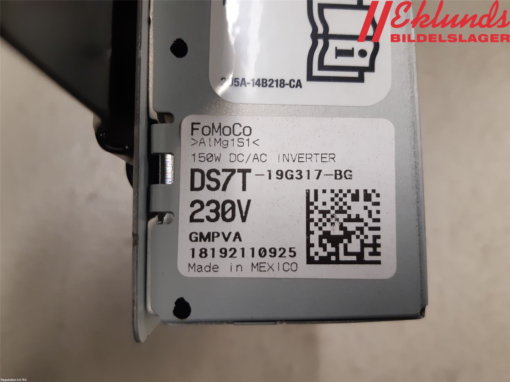 Ford RANGER EU 12-23 Inverter 12 -> 220 V