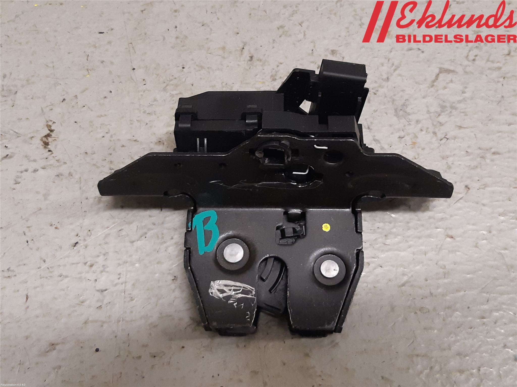 Opel INSIGNIA 17- Låskista Baklucka