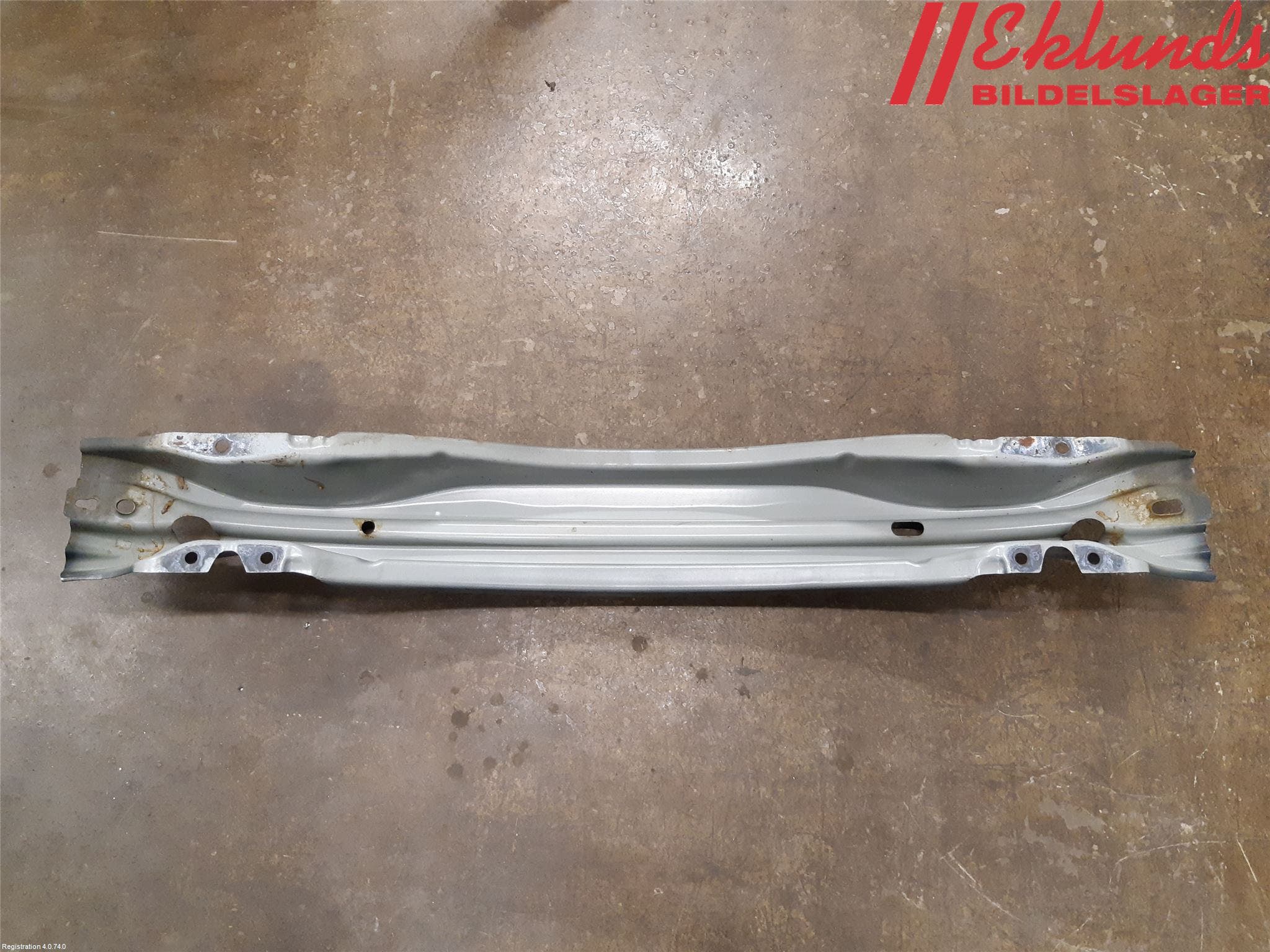 Volvo V60 11-13 Stötfångarbalk Bak