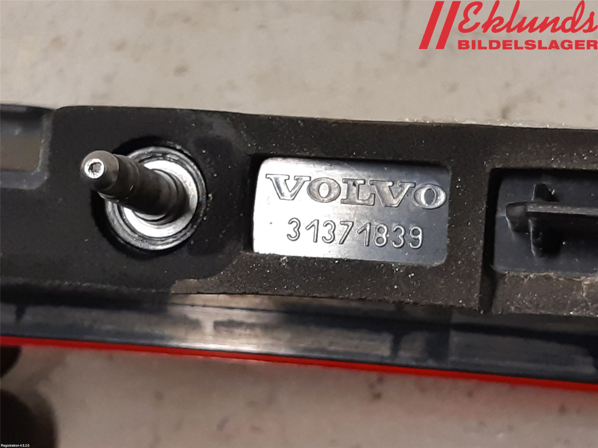 Volvo V90 17->> Bromsljus Bakruta