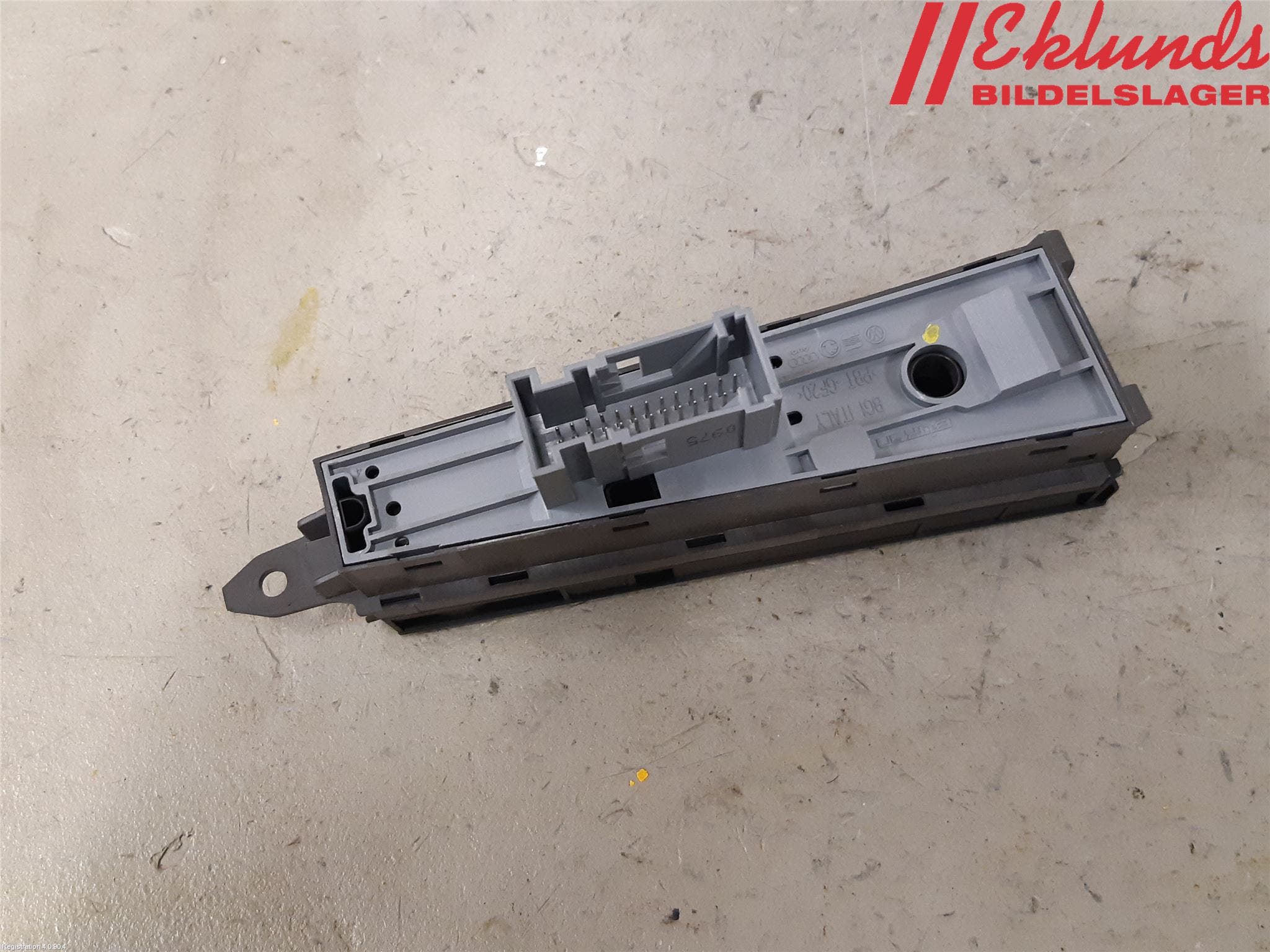 Volkswagen VW PASSAT CC 08-16 Strömställare Parkeringsbroms