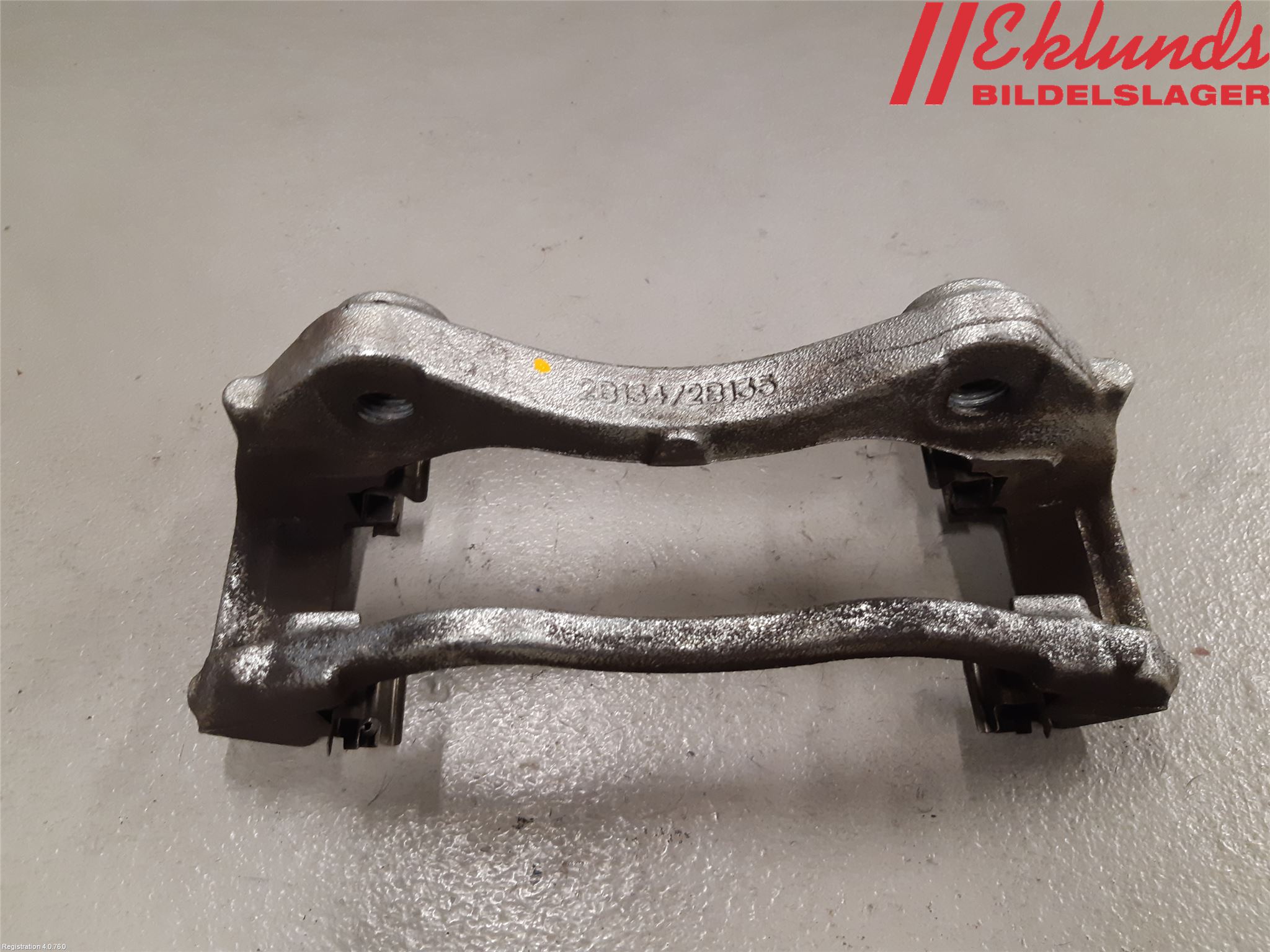 Ford TRANSIT SKÅP/BUSS 14-22 Bromsokshållare