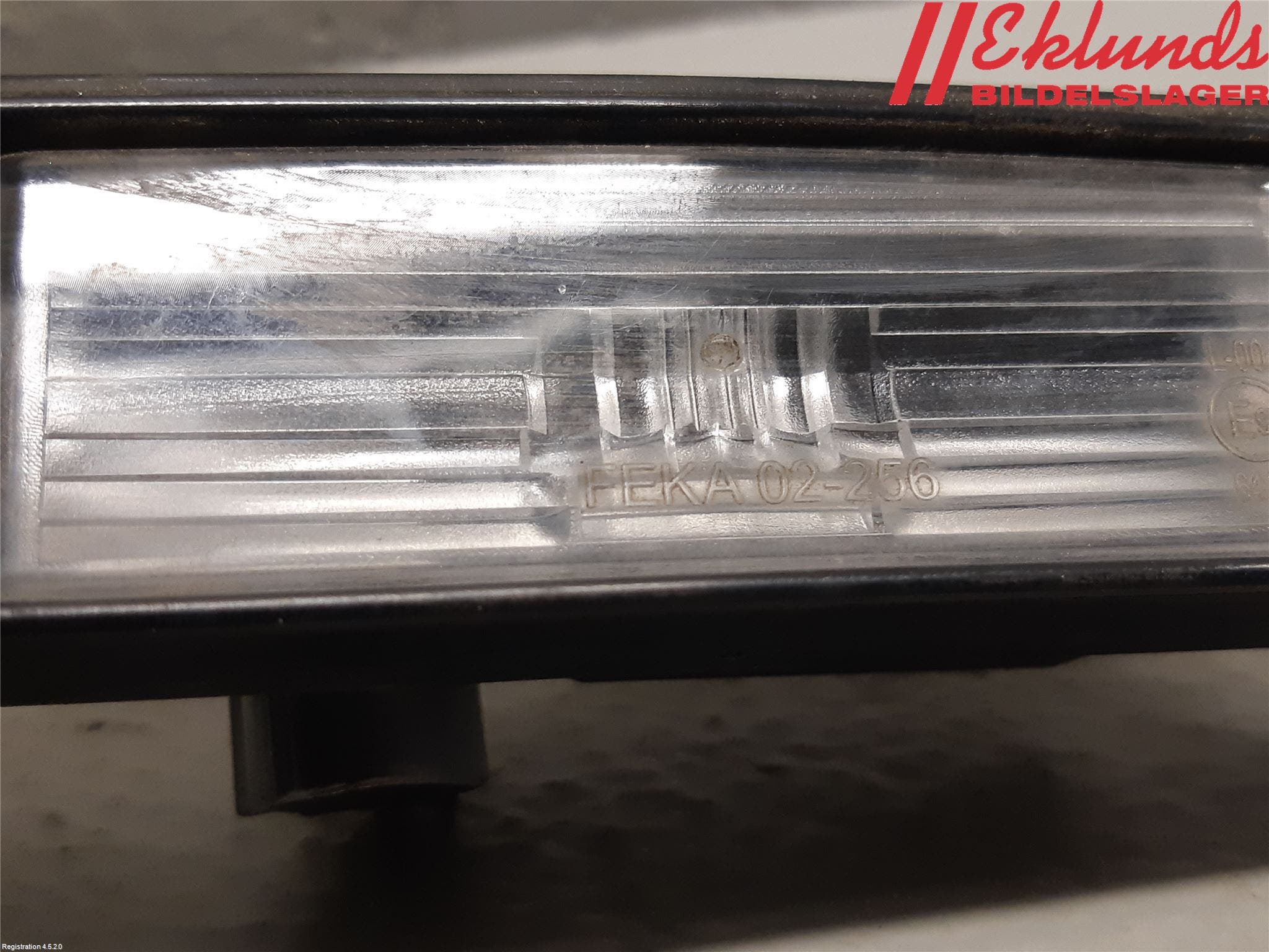 Toyota AURIS 13-19 Skylt Belysning