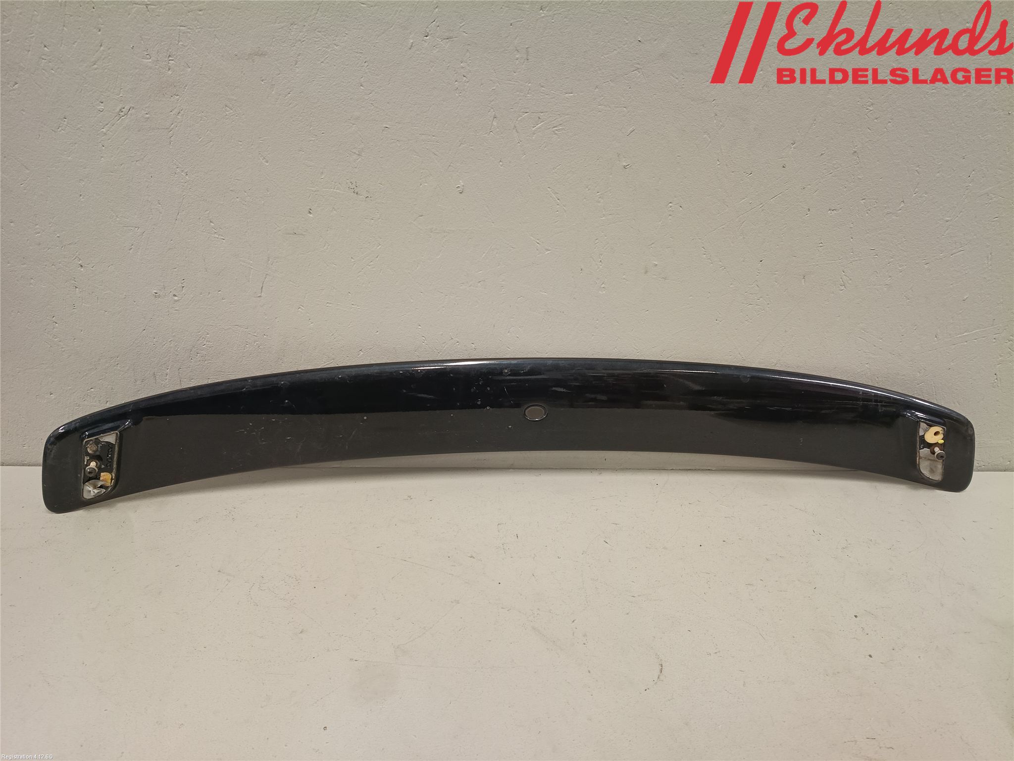 Volvo S60 01-04 Spoiler Baklucka