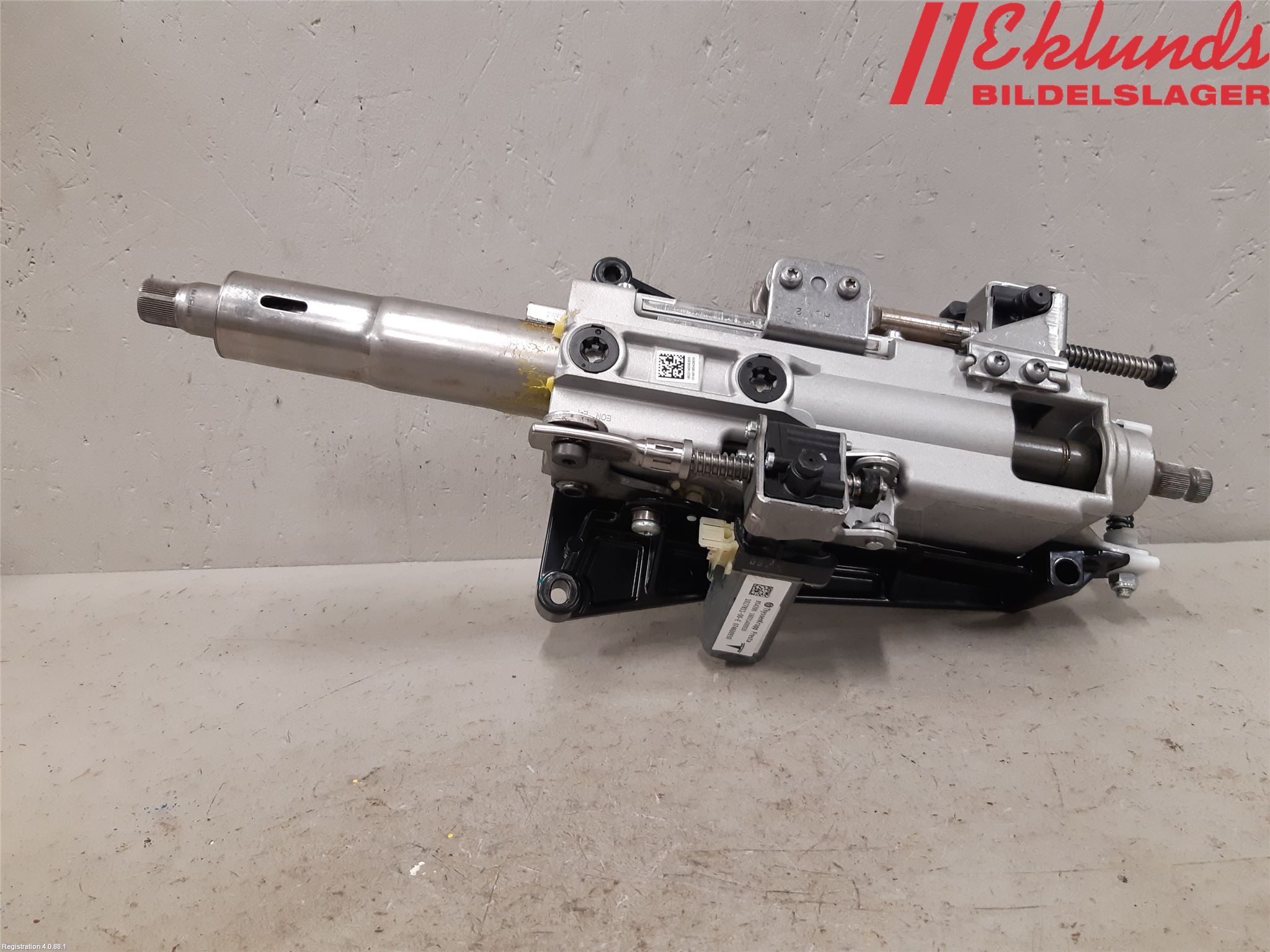 Tesla MODEL S 13- Rattaxelagg Justerbart