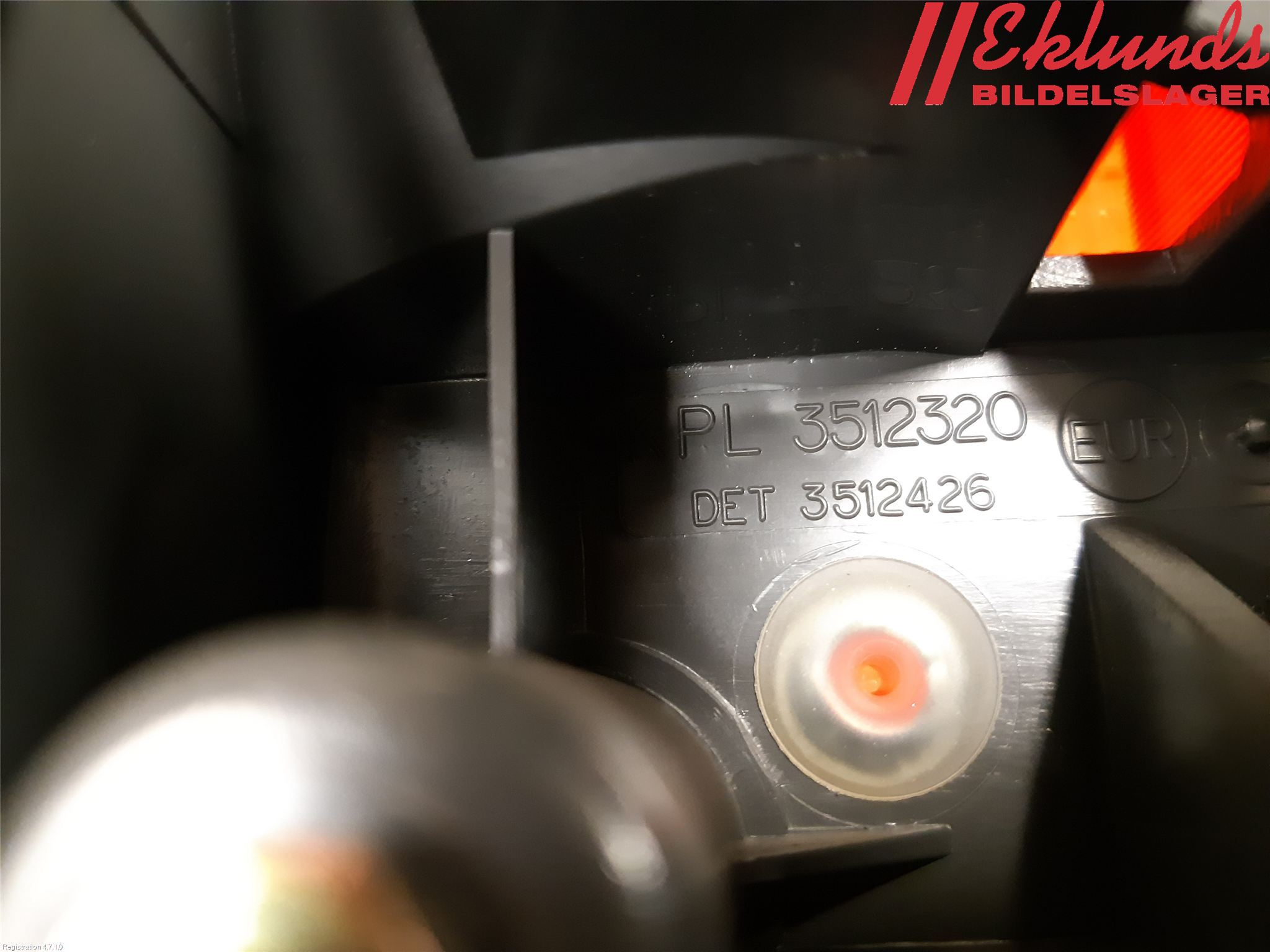 Volvo S70/V70/XC  97-00 Bakljus Höger