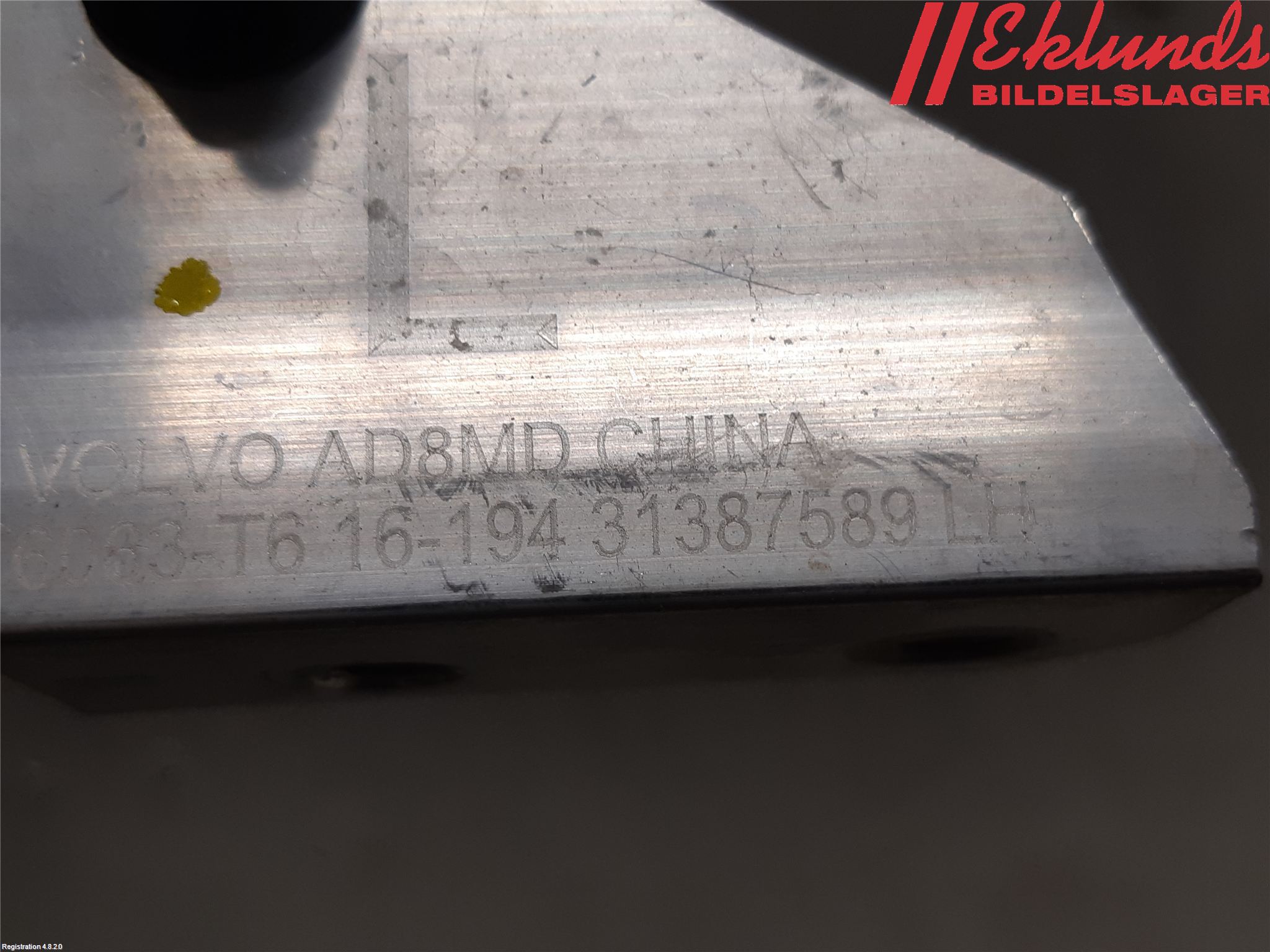 Volvo XC90/RECHARGE 16- Frontplåt