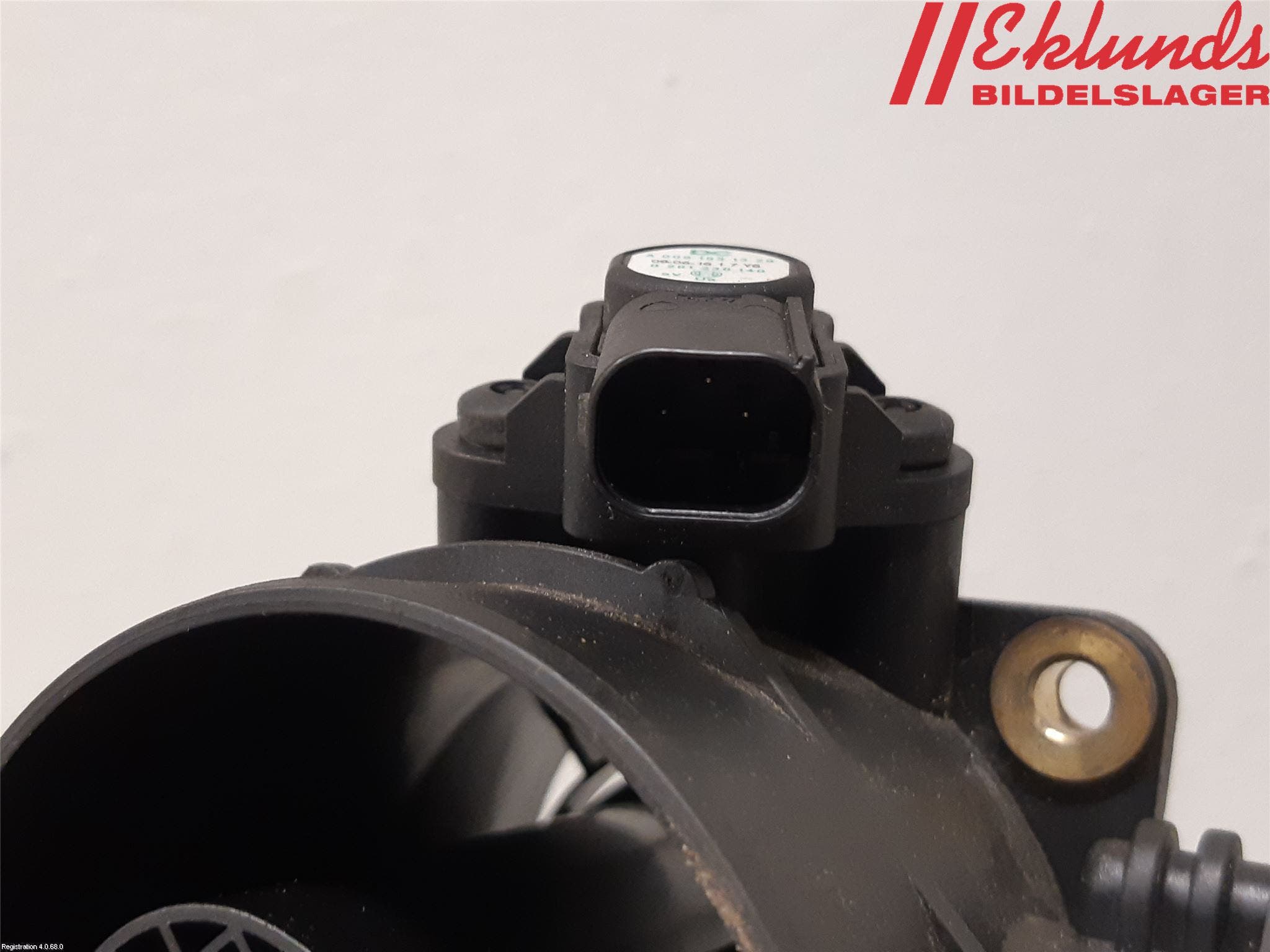 Mercedes-Benz MB E-KLASS (W211) 02-09 Injluftmassamätare