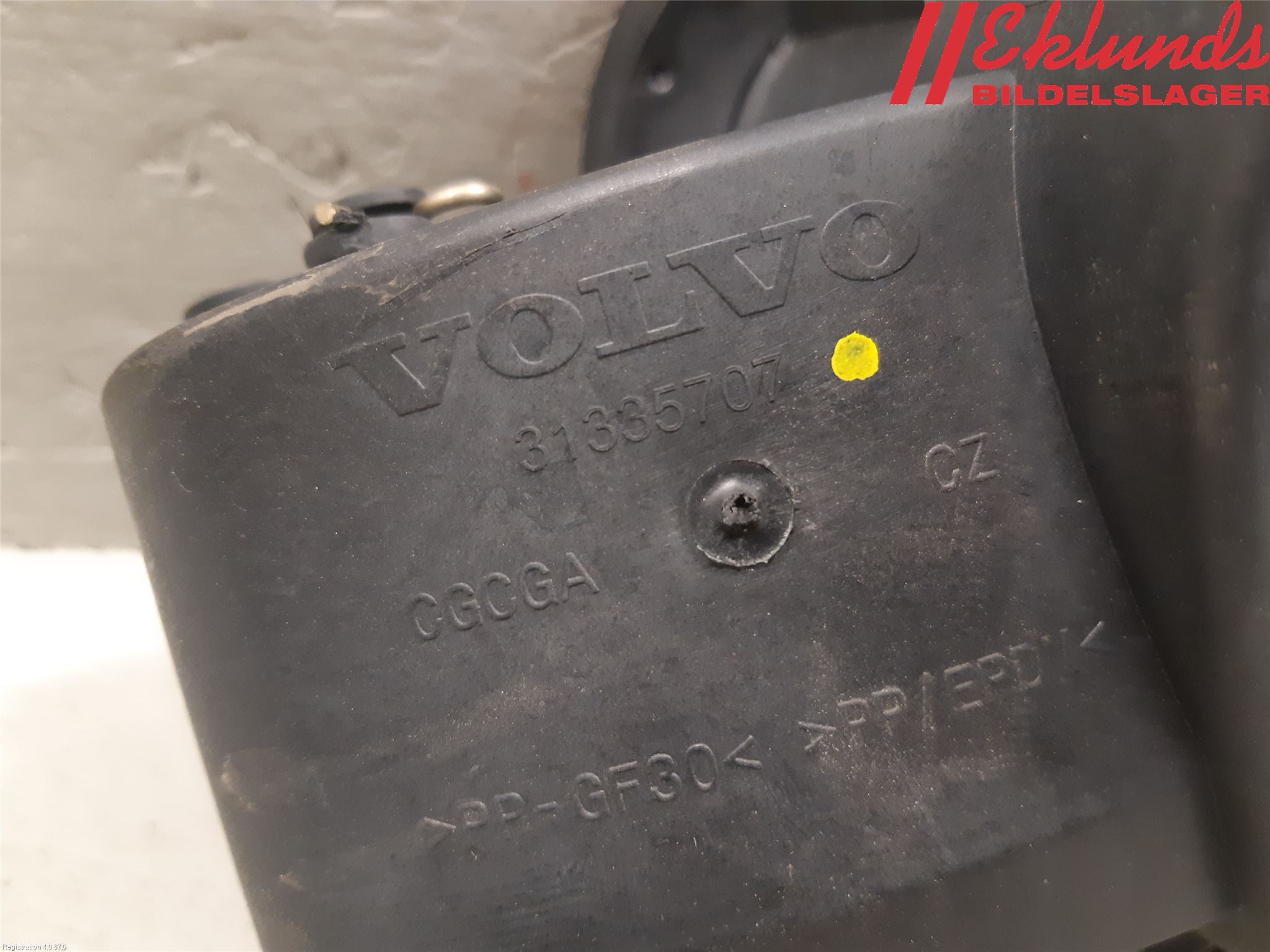 Volvo V60 11-13 Tanklucka